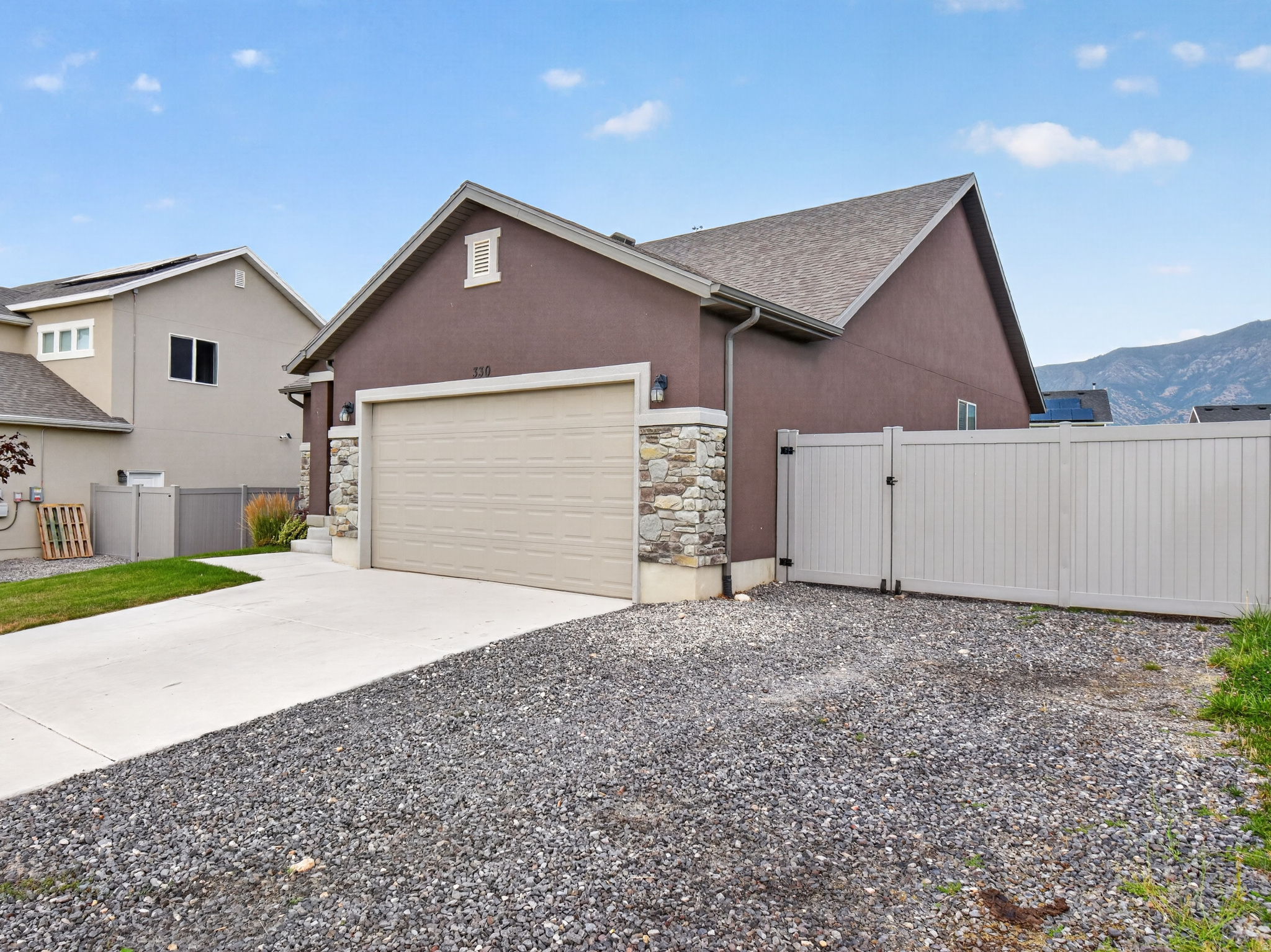RIDGE - Residential