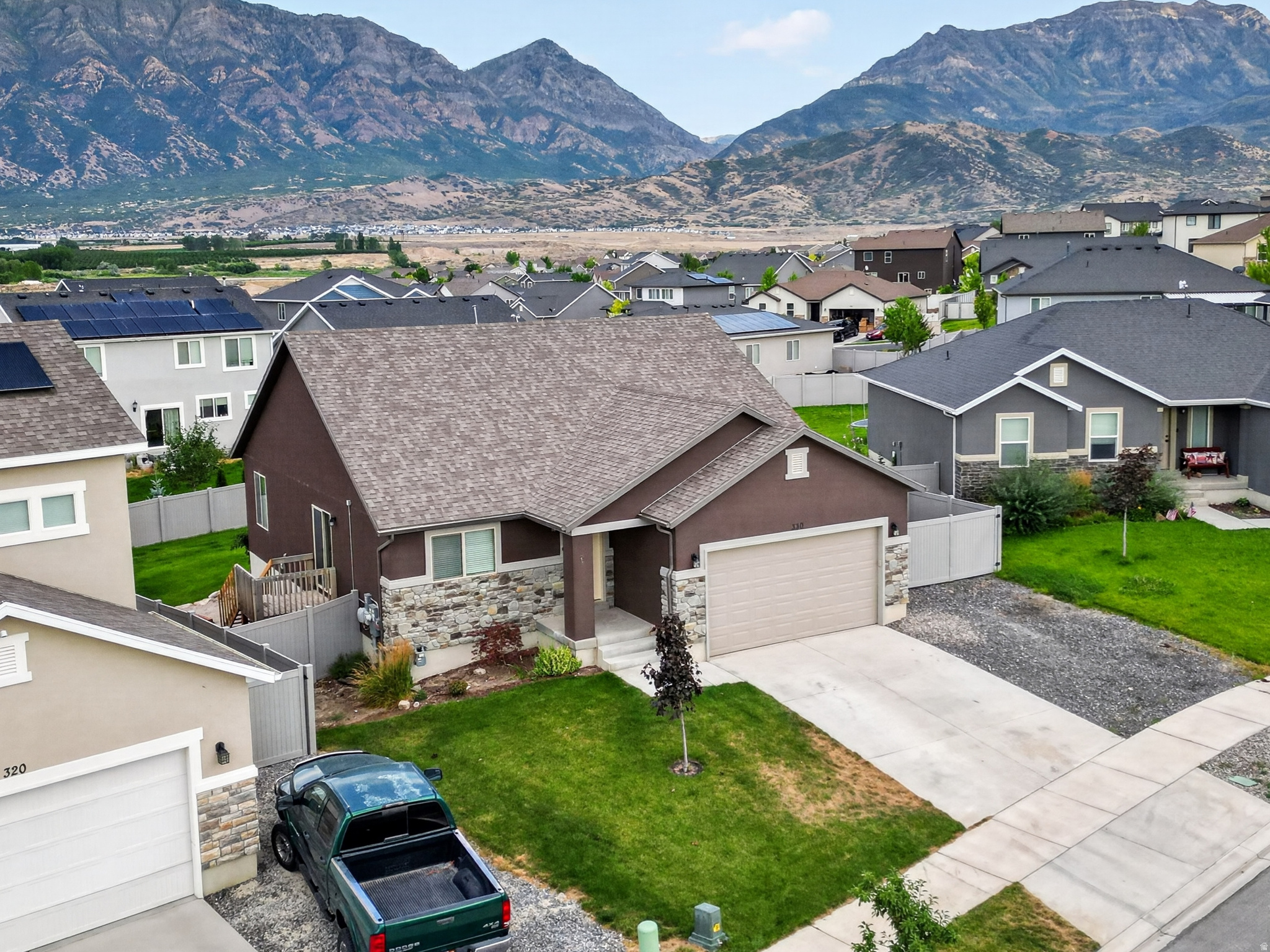 RIDGE - Residential