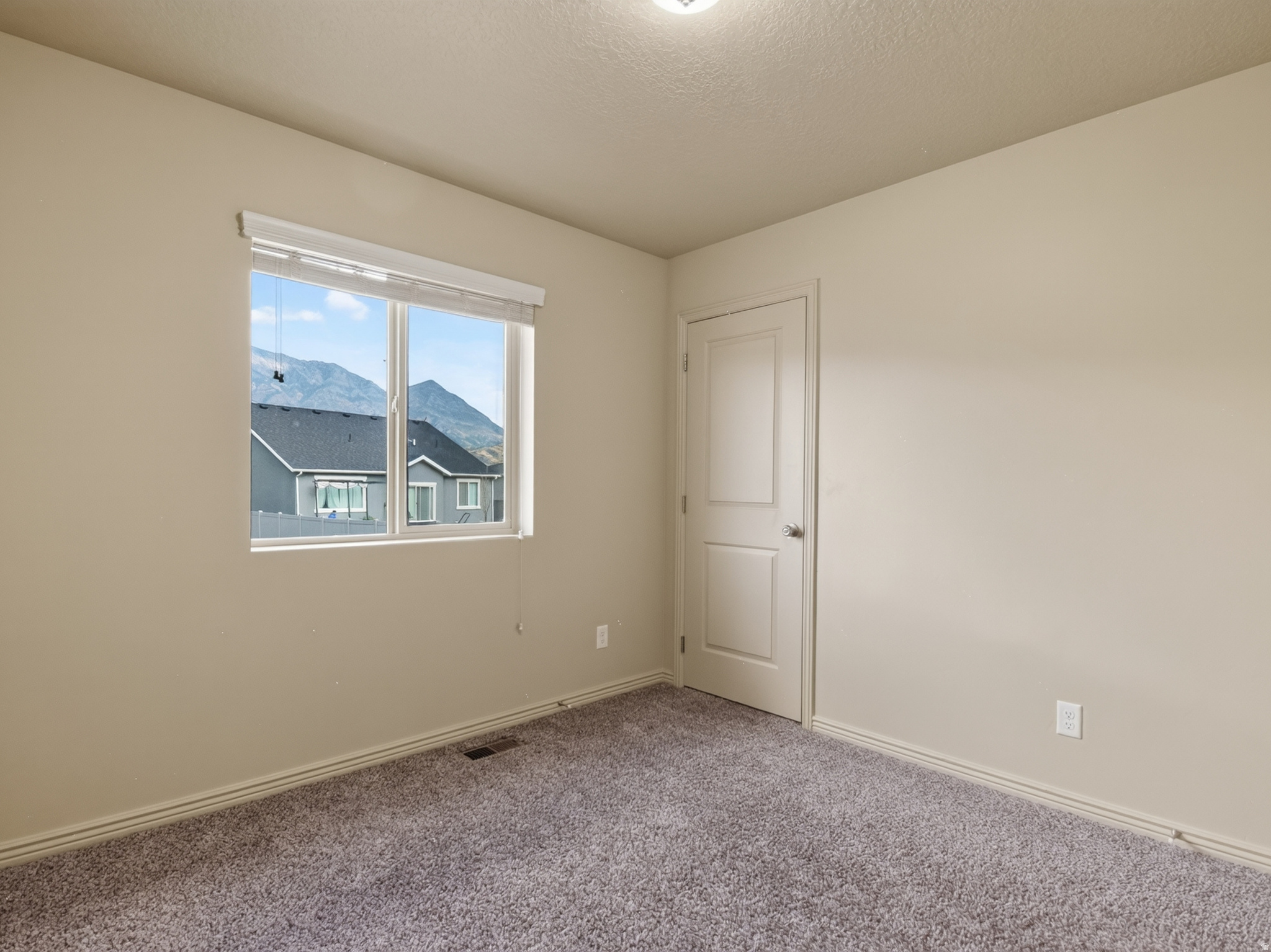 RIDGE - Residential