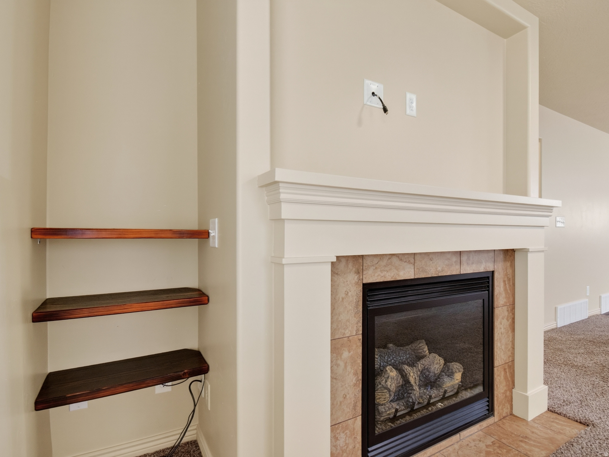 RIDGE - Residential