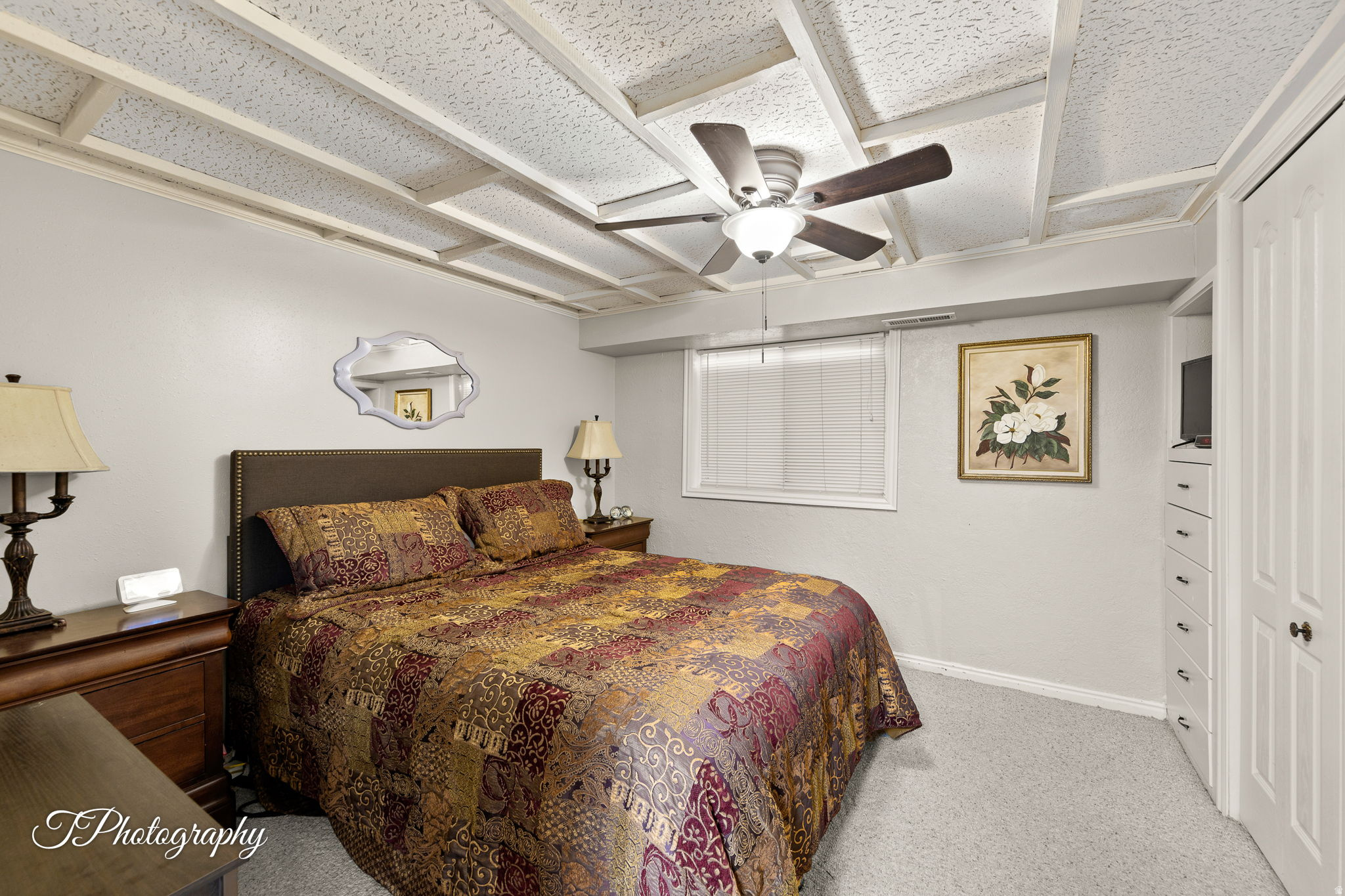 KINGS ROW EST - Residential