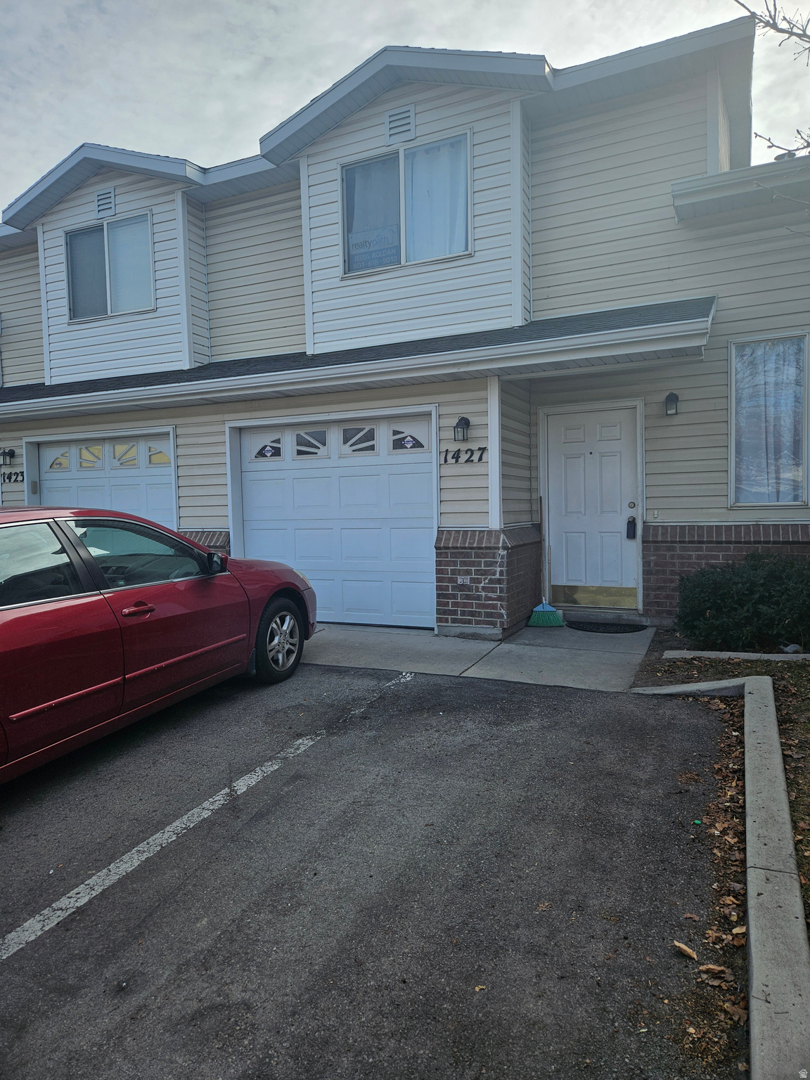 MEADOWS - Residential