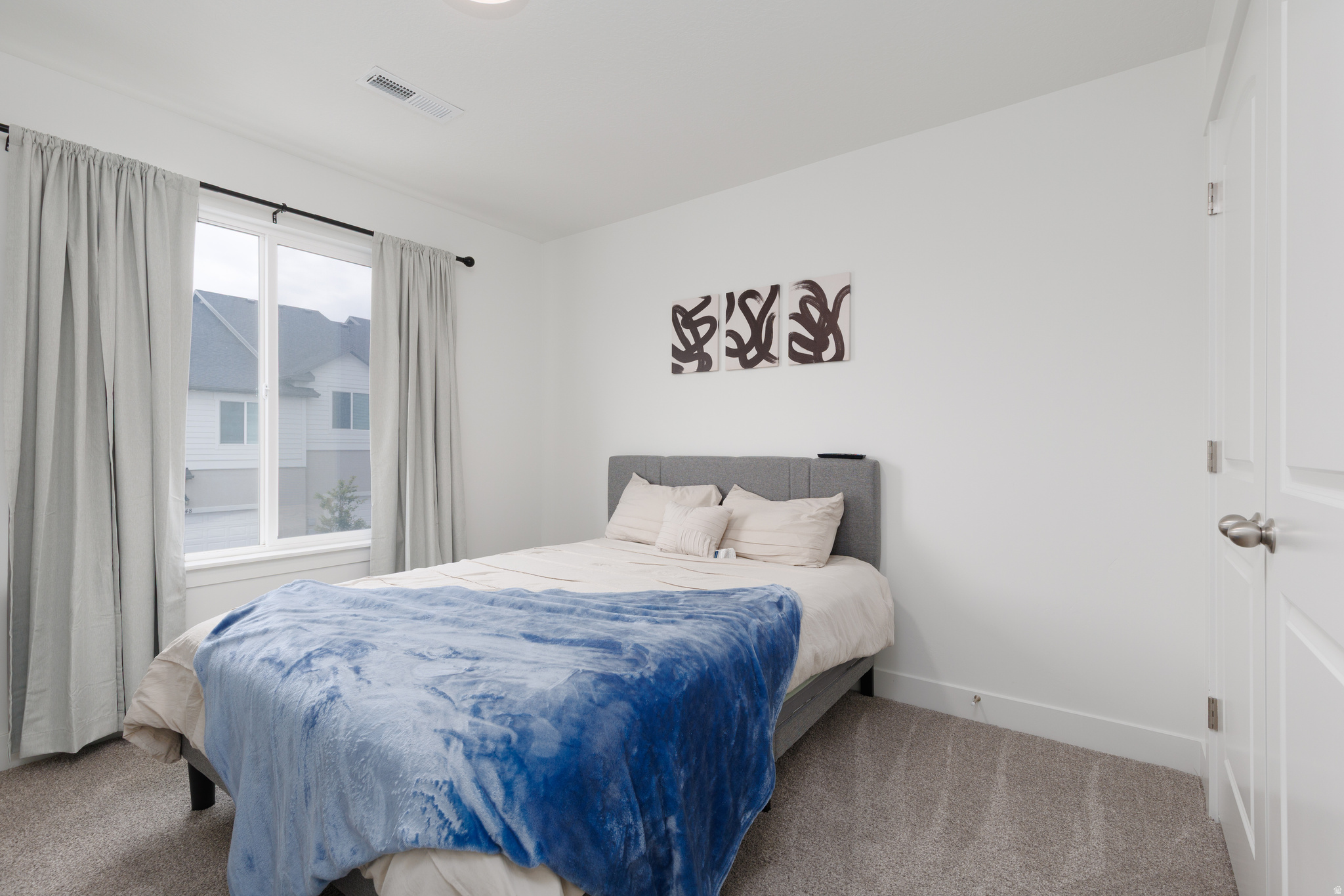 MOUNTAIN RIDGE - Residential