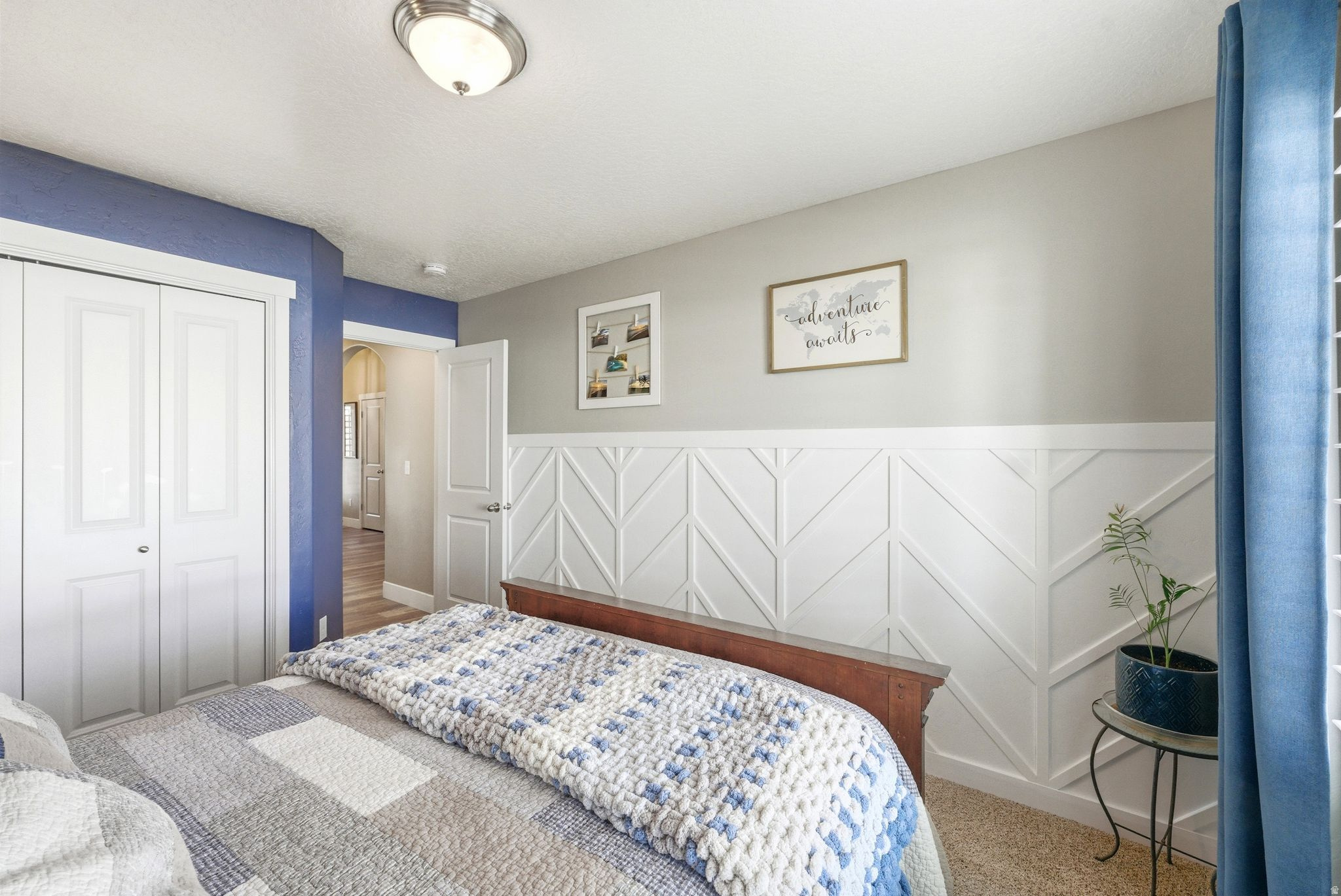 SUNSET POINTE - Residential