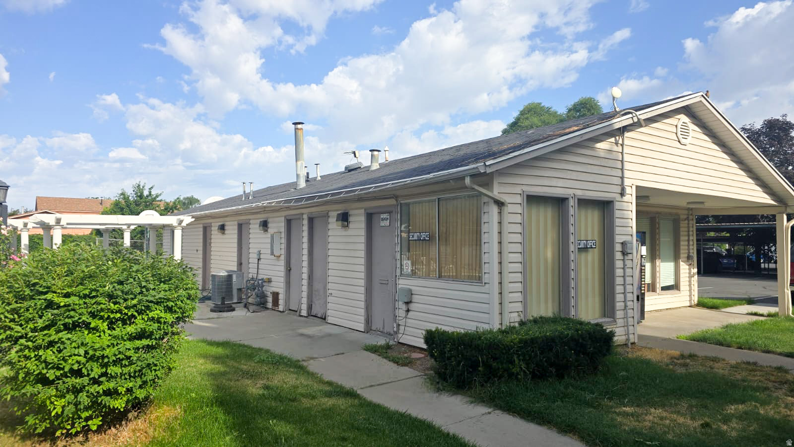 WOOD CREST CONDOMINIUMS - Residential