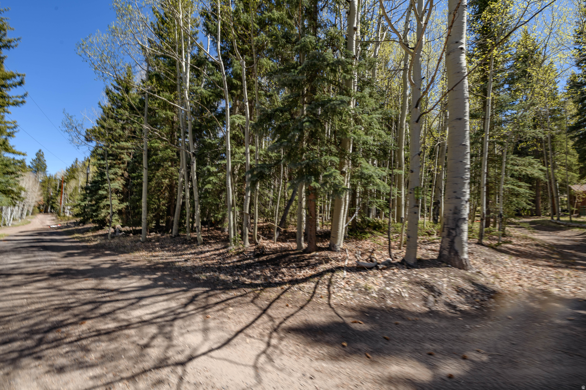 CLEAR CREEK ESTATES - Land