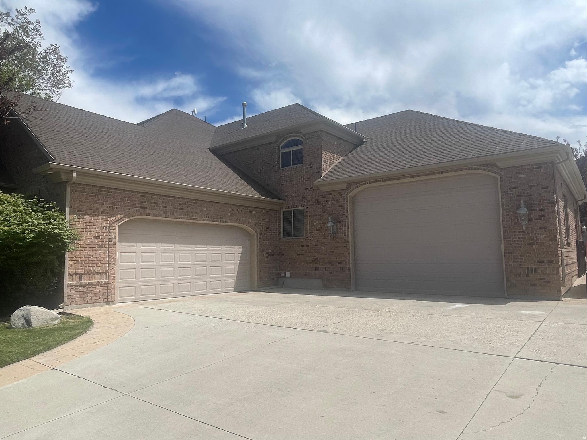 DEER CREEK ESTATES - Residential