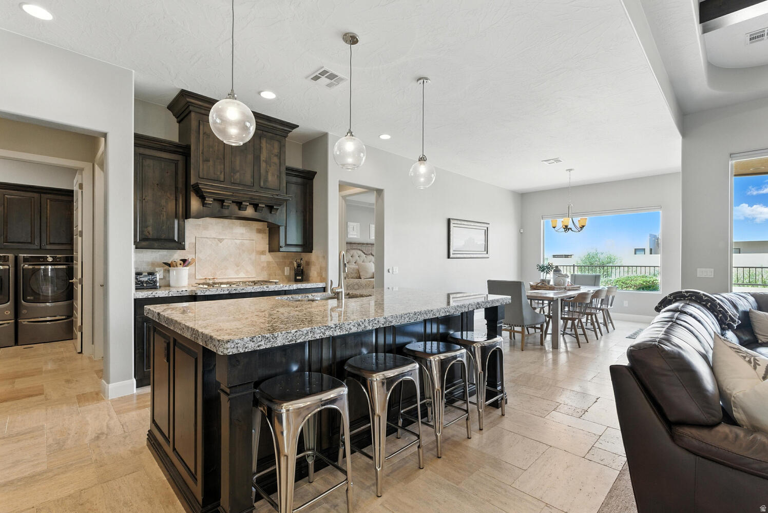 LEDGES OF ST GEORGE NORTHGATE PEAKS PH 1 - Residential
