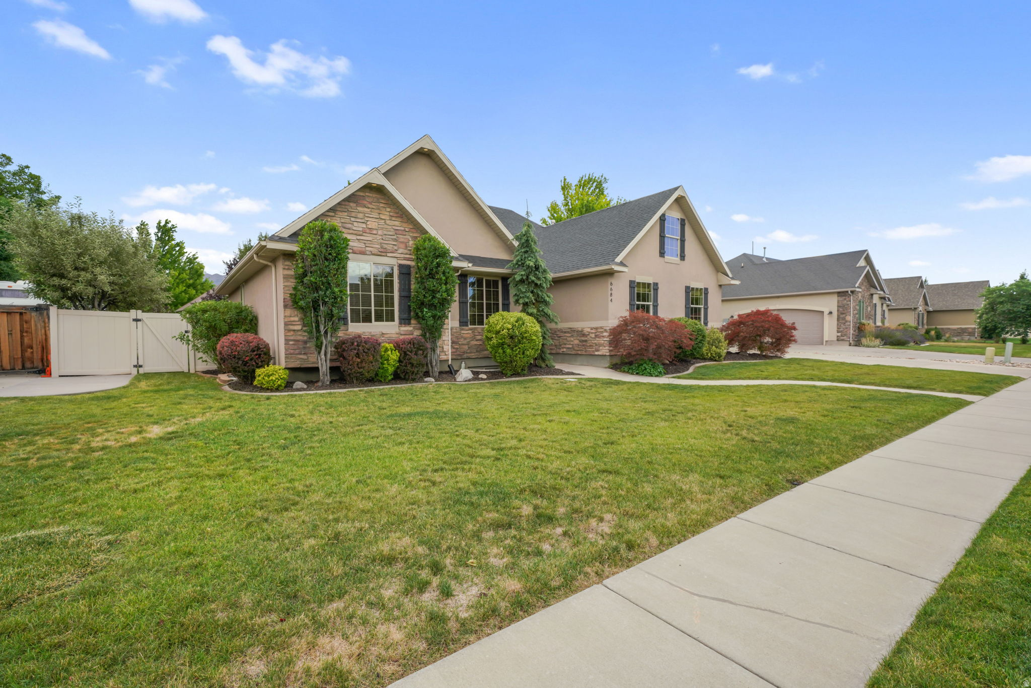 CANTERBURY NORTH - Residential