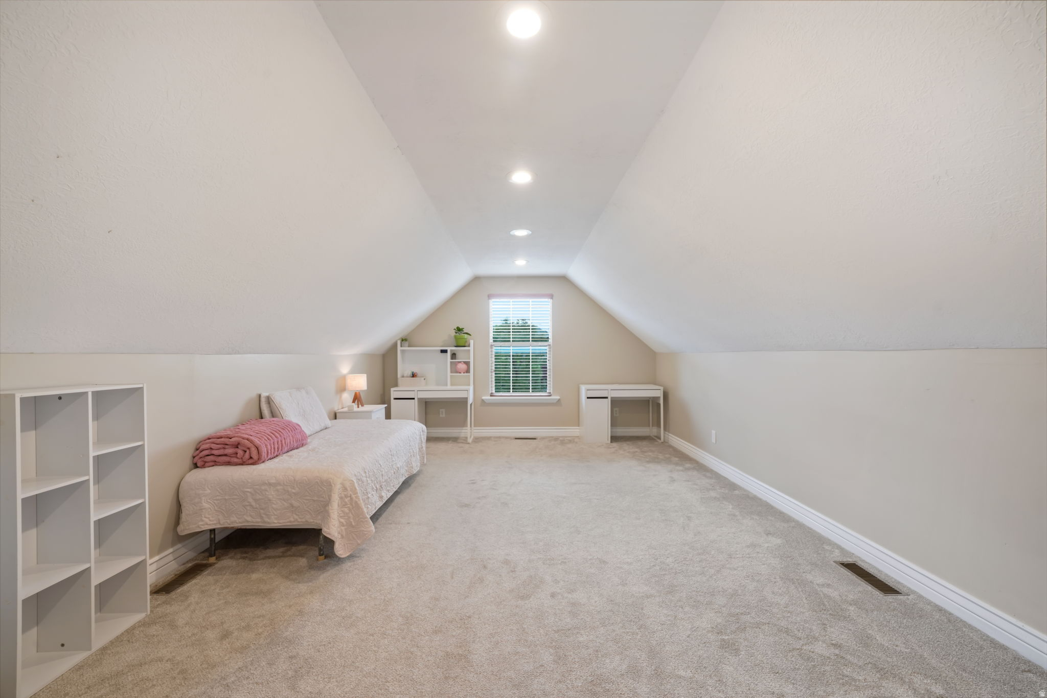 CANTERBURY NORTH - Residential
