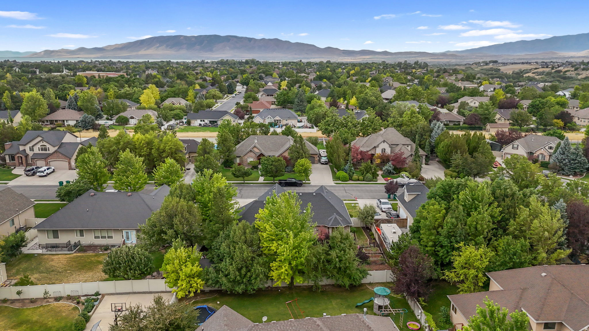 CANTERBURY NORTH - Residential