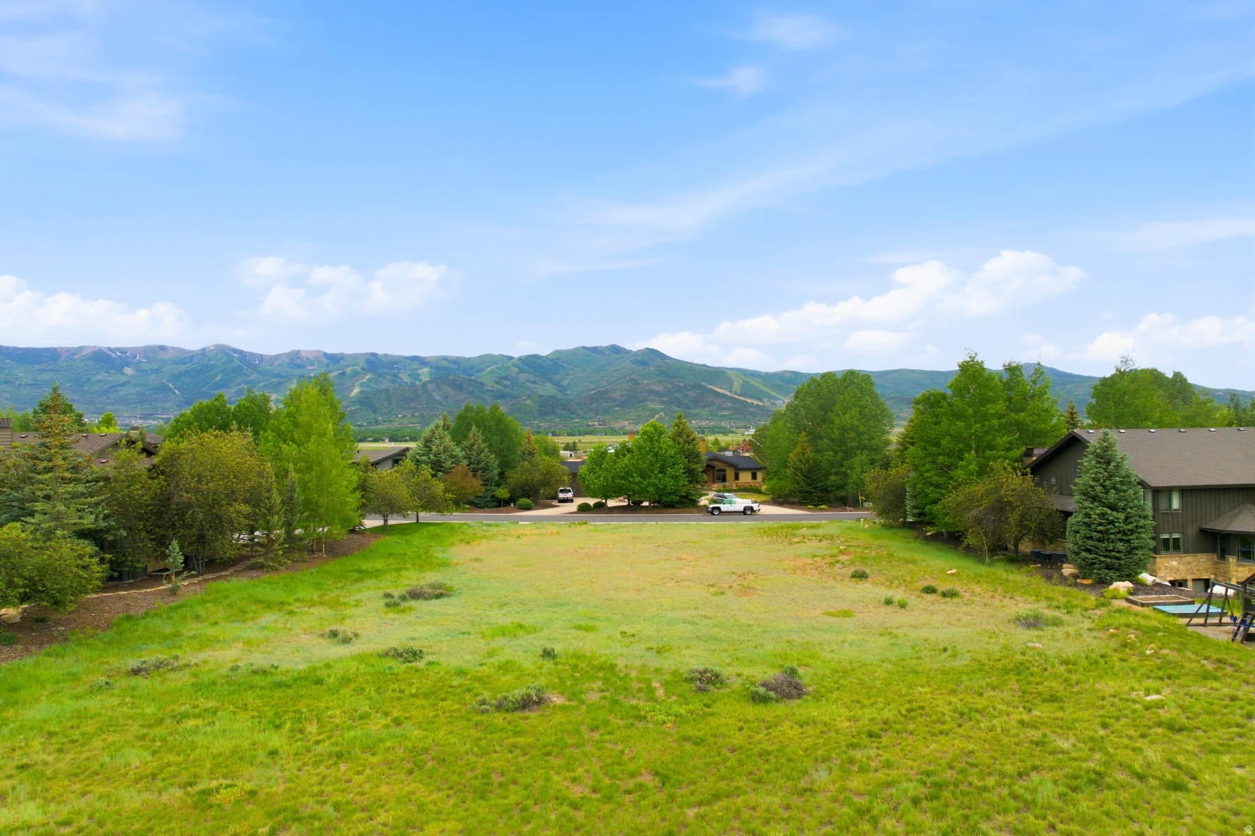 MOUNTAIN RANCH ESTATES - Land