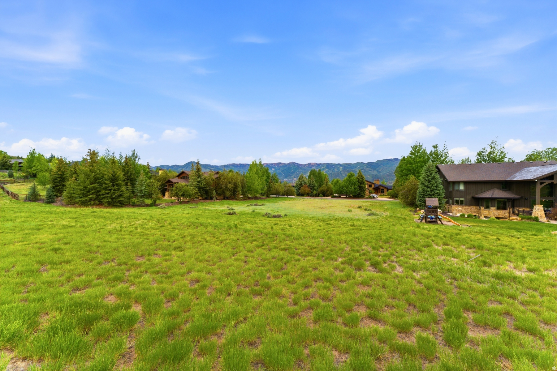 MOUNTAIN RANCH ESTATES - Land