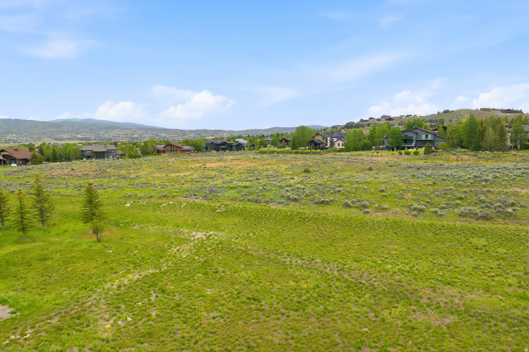 MOUNTAIN RANCH ESTATES - Land