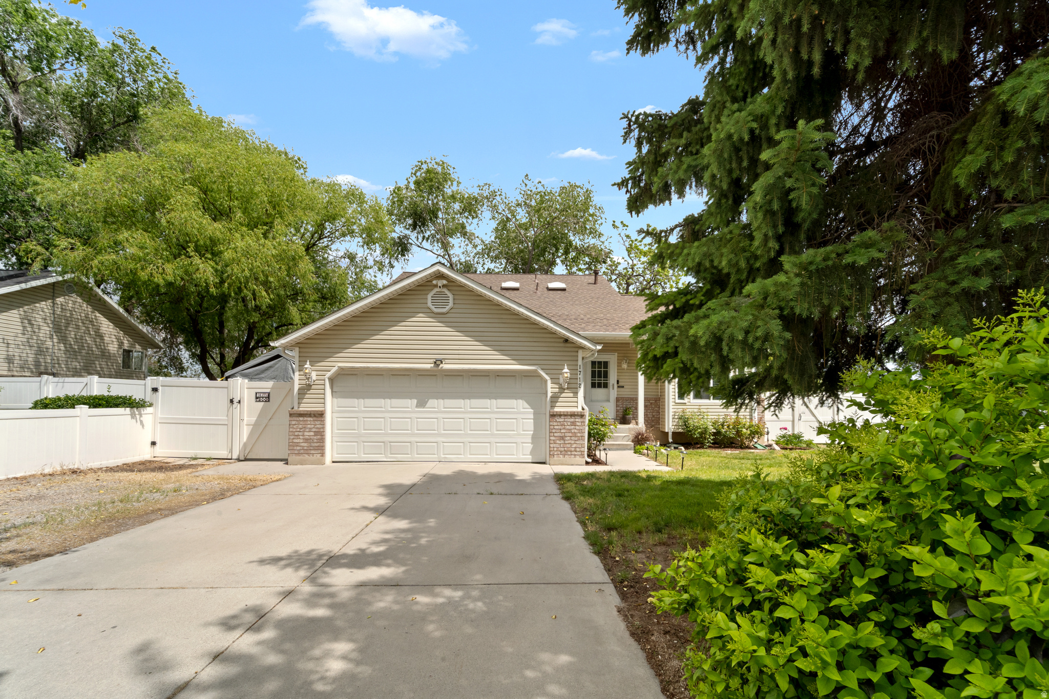 ELM CREEK - Residential