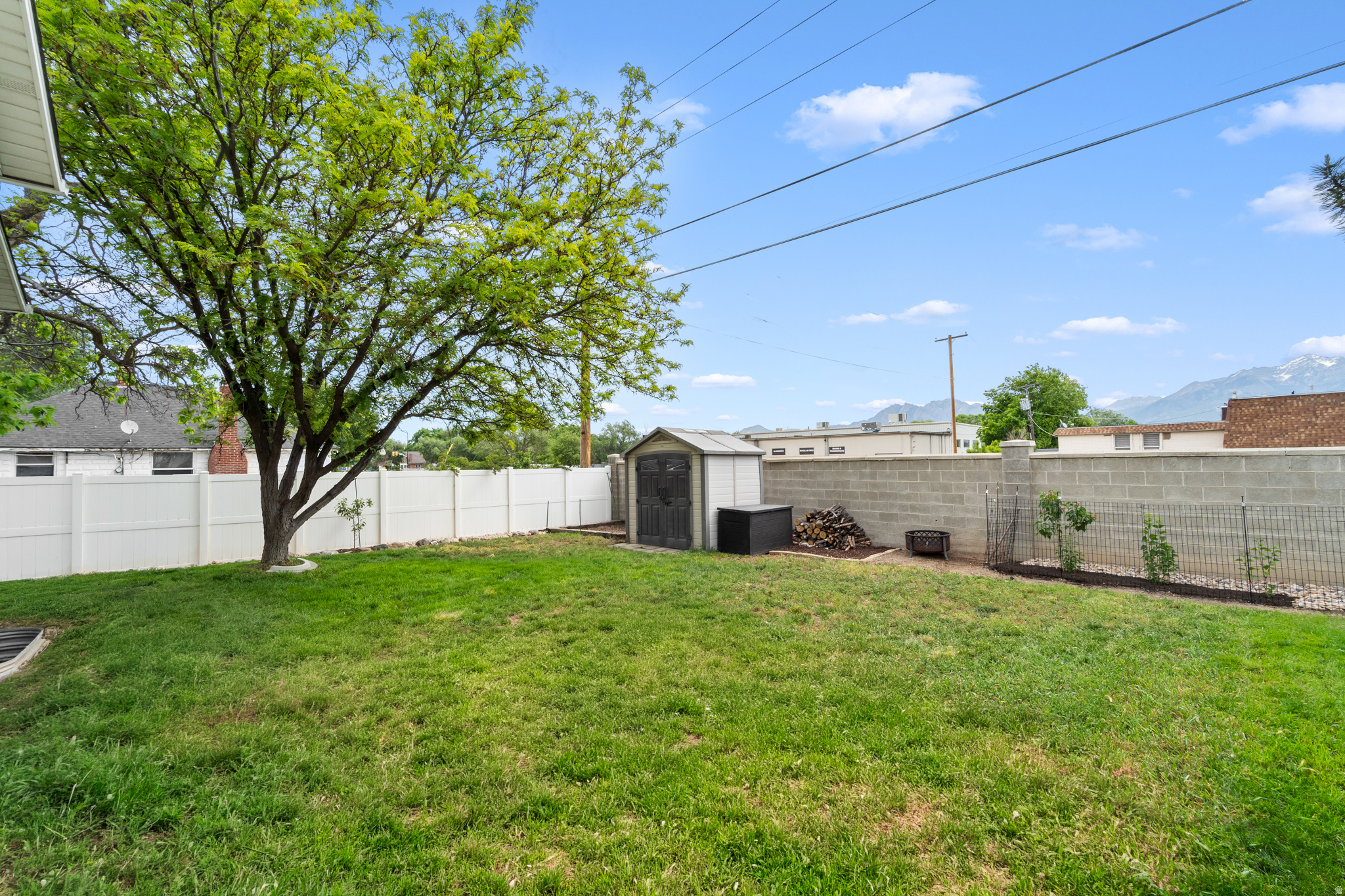 ELM CREEK - Residential