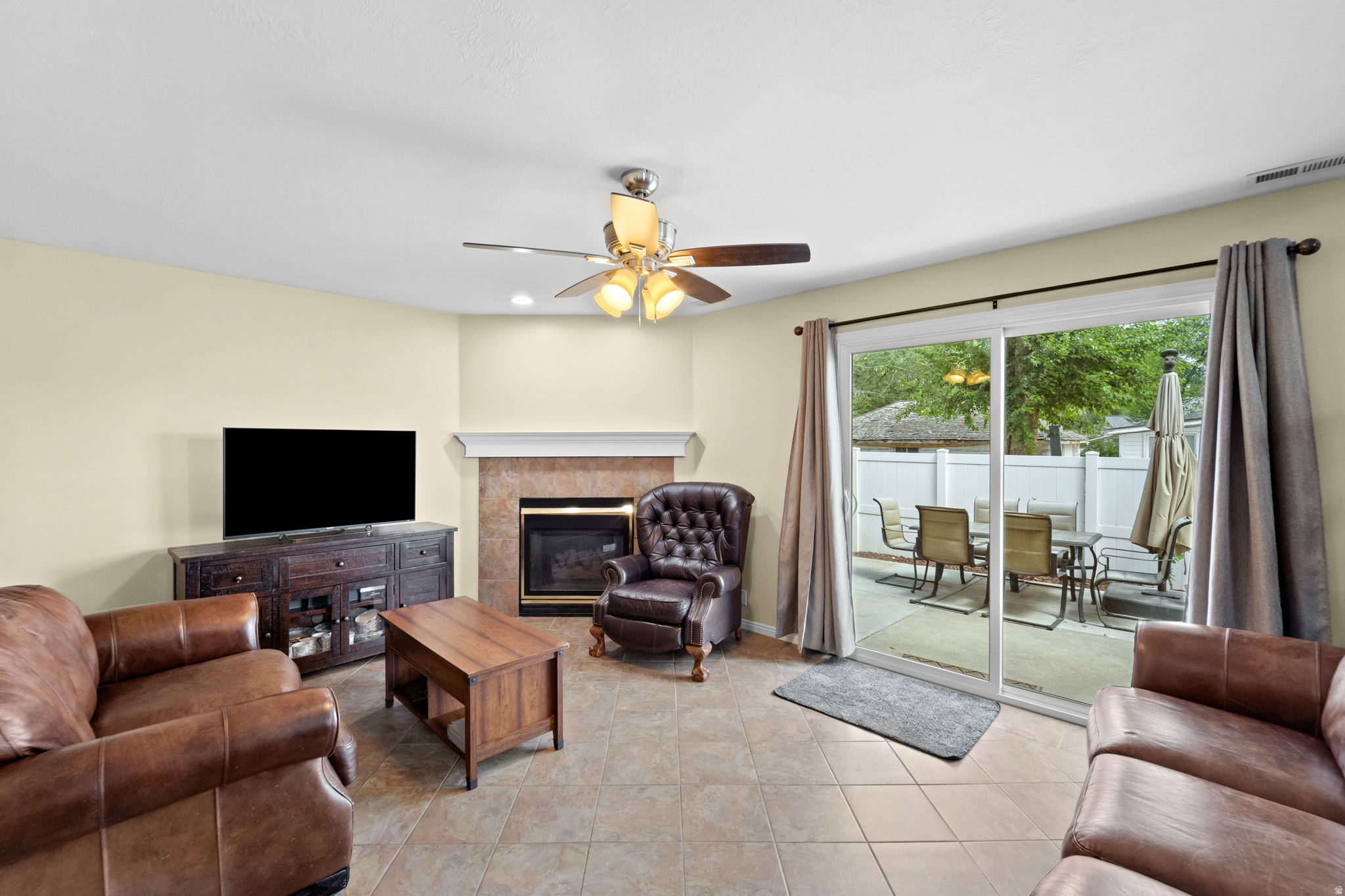 ELM CREEK - Residential