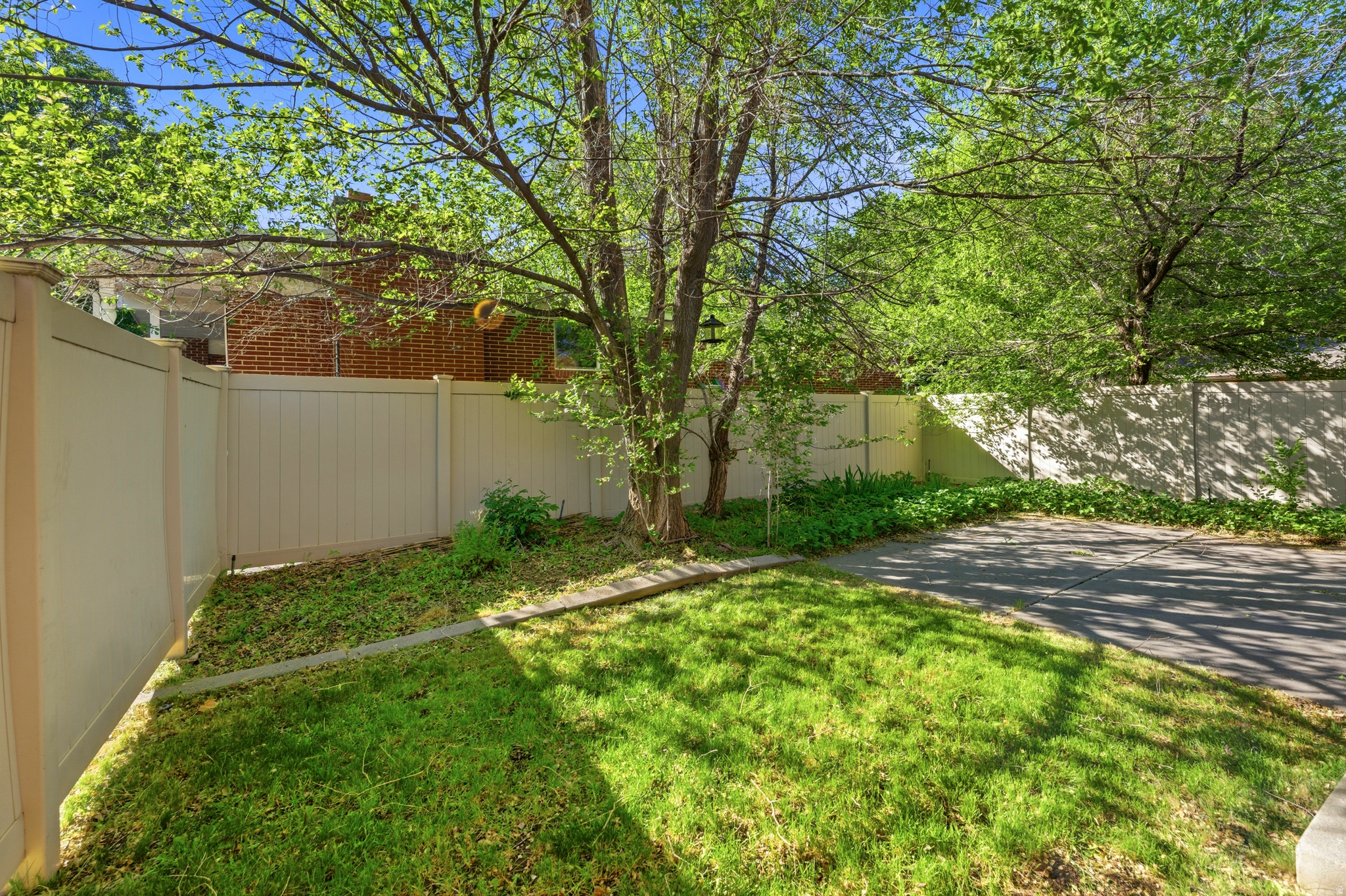 BEVERLY HILLS - Residential