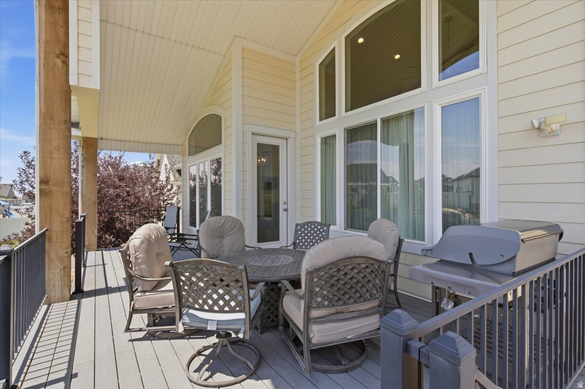 MEADOW GREEN ESTATES - Residential