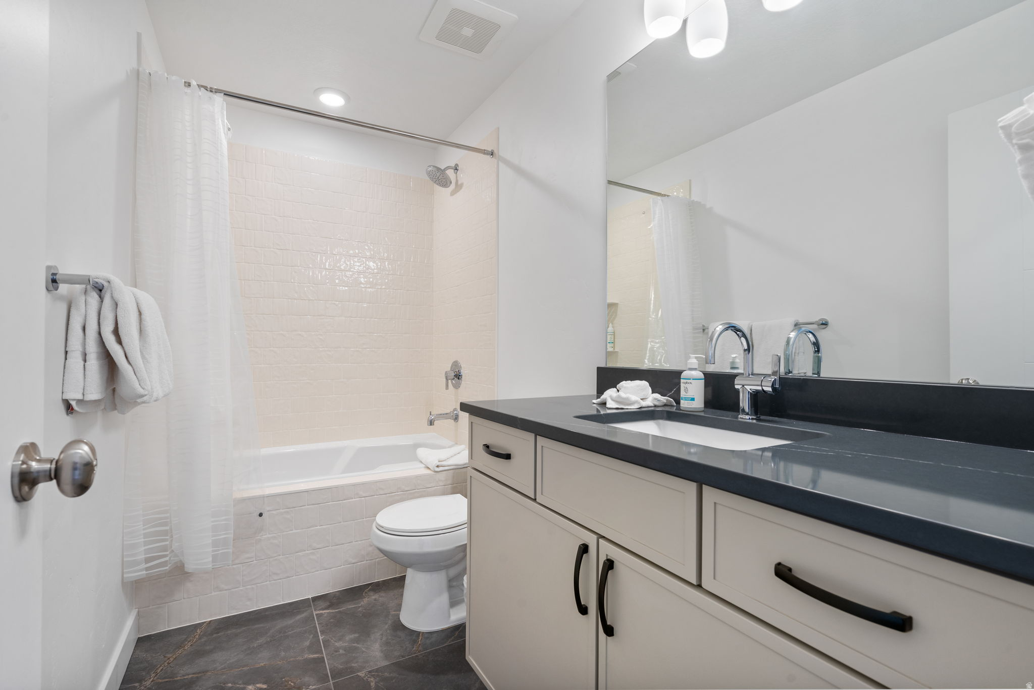 THE POINTE SUBDIVISION - Residential