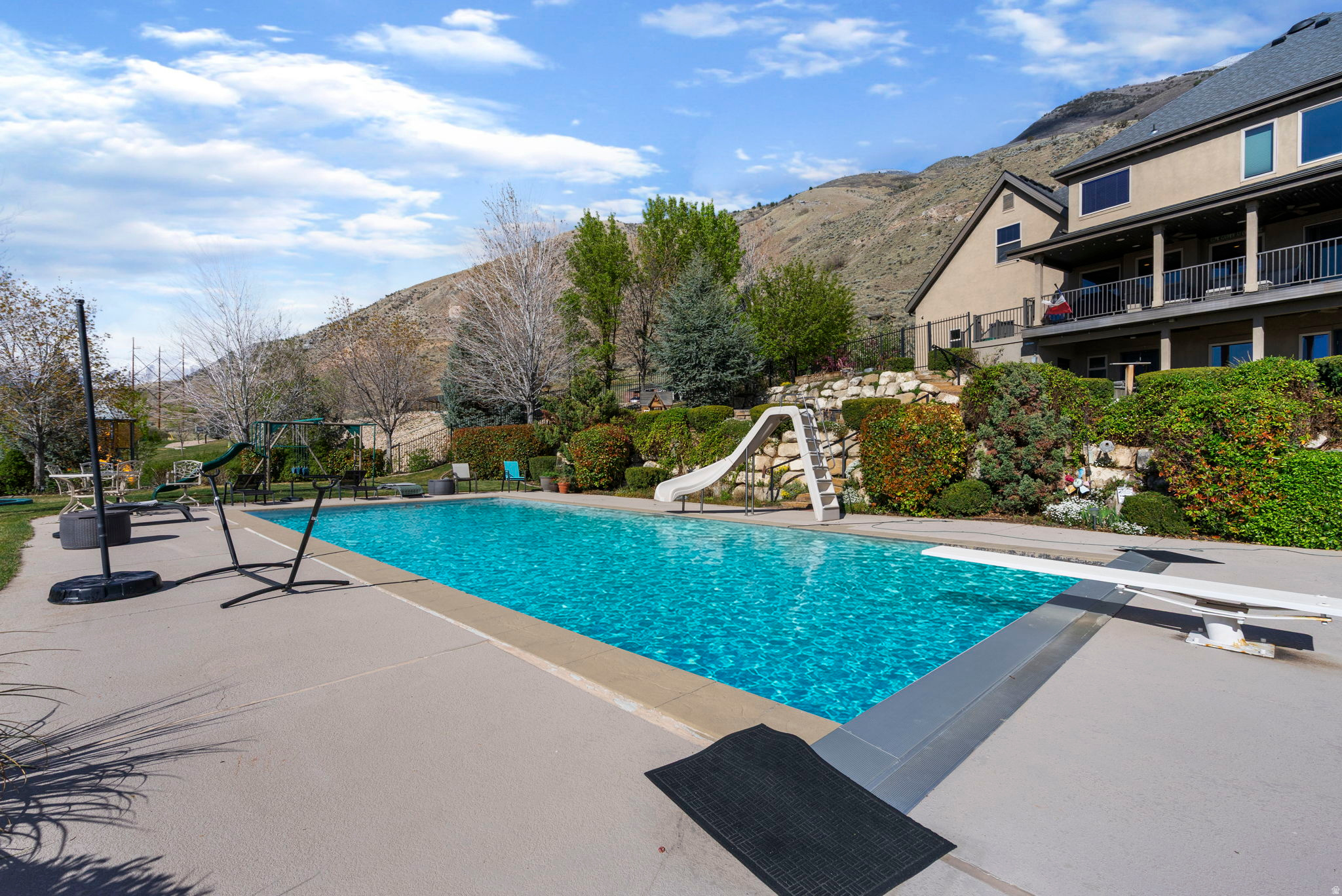 CANYON HEIGHTS AT CEDAR HILLS - Residential