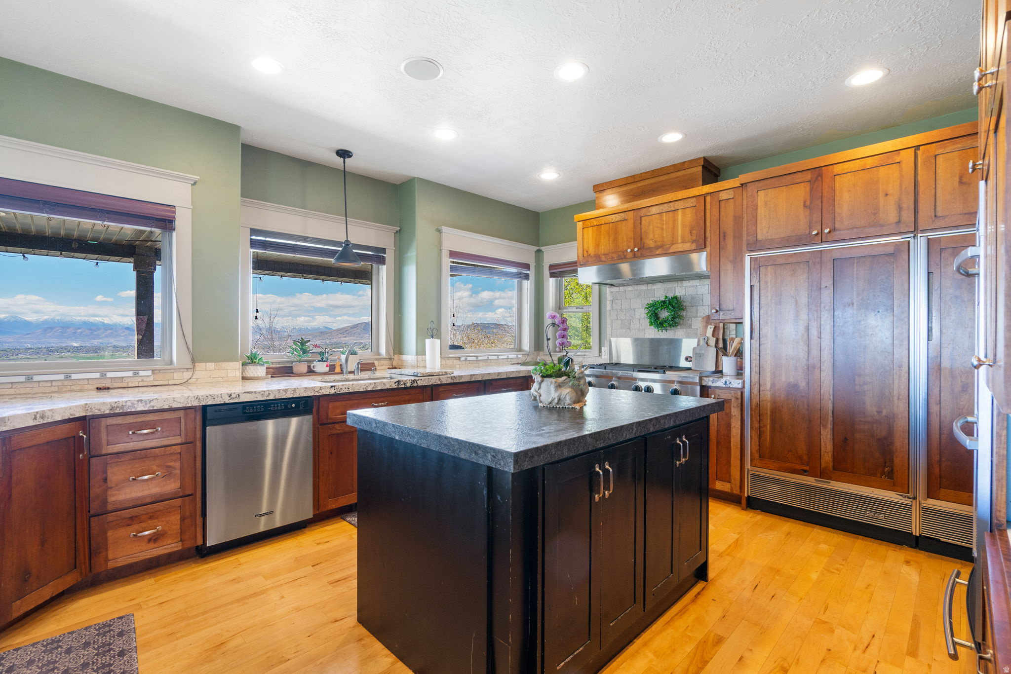 CANYON HEIGHTS AT CEDAR HILLS - Residential
