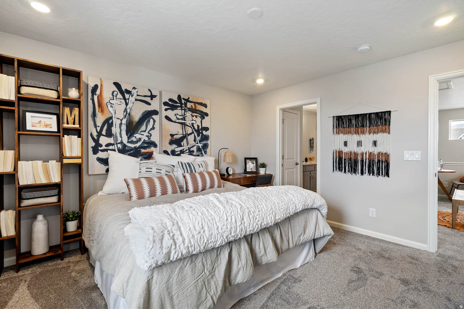 DAYBREAK SPRINGHOUSE - Residential