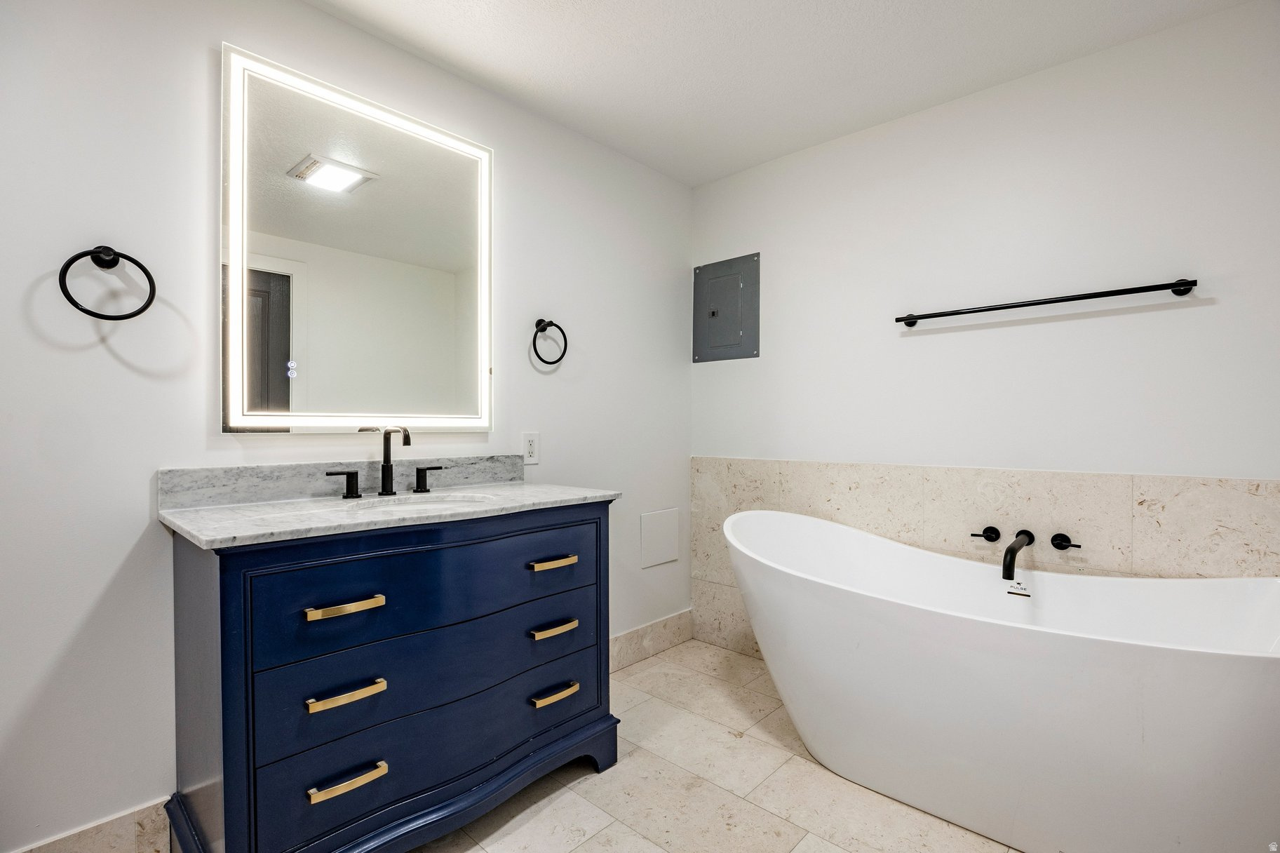 MUIRFIELD - Residential