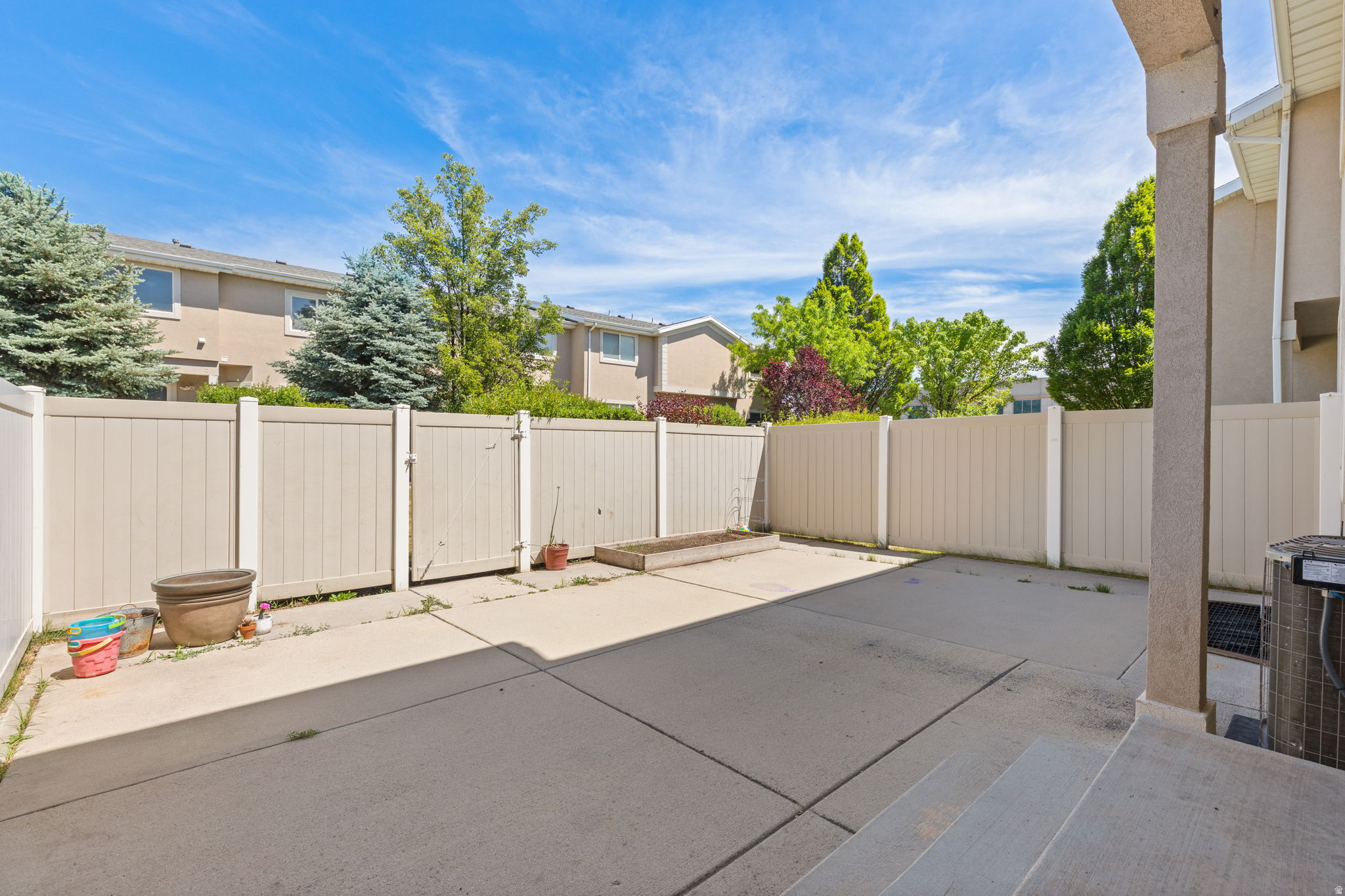 EVERGREEN COURT - Residential