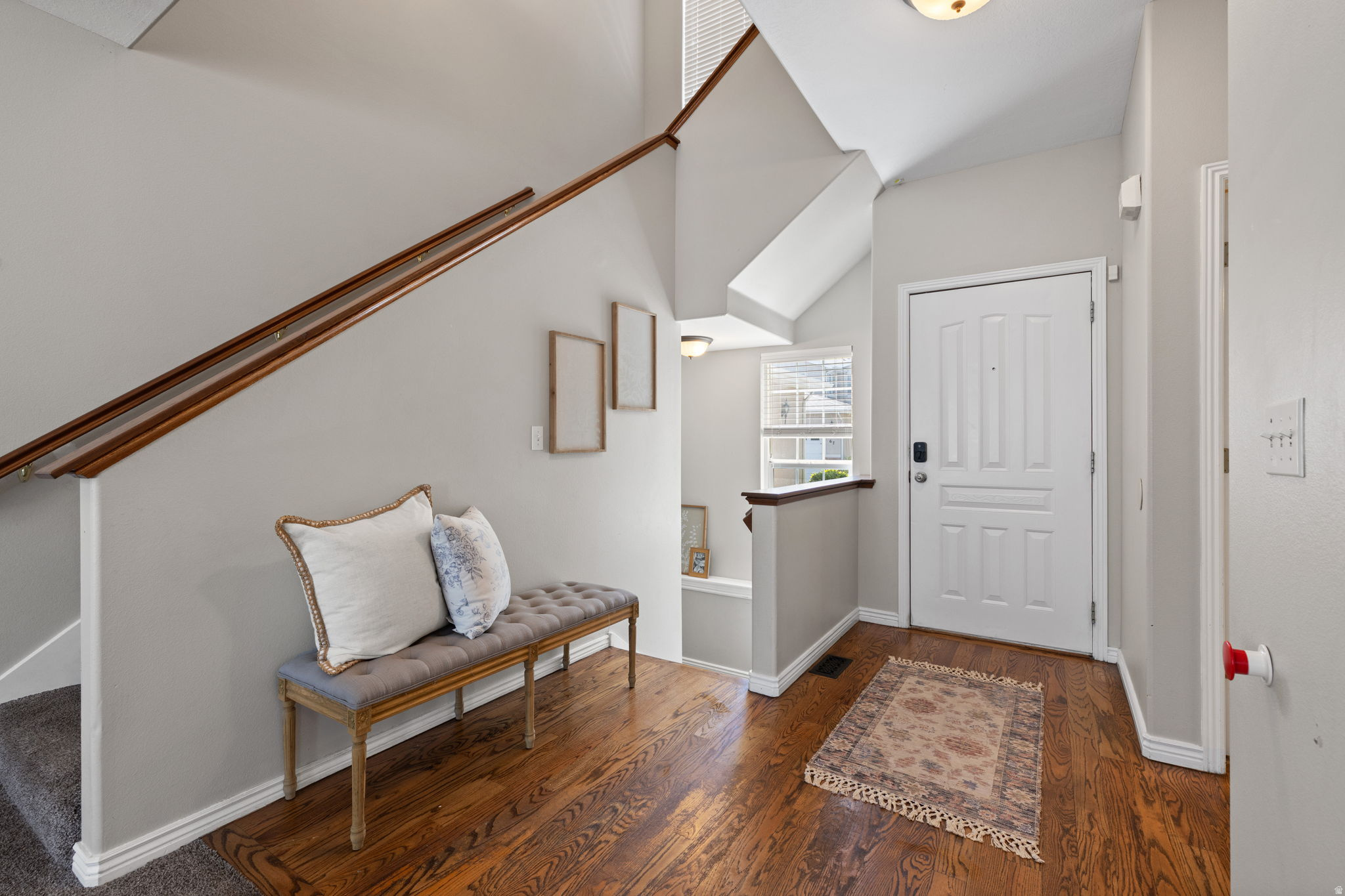 EVERGREEN COURT - Residential