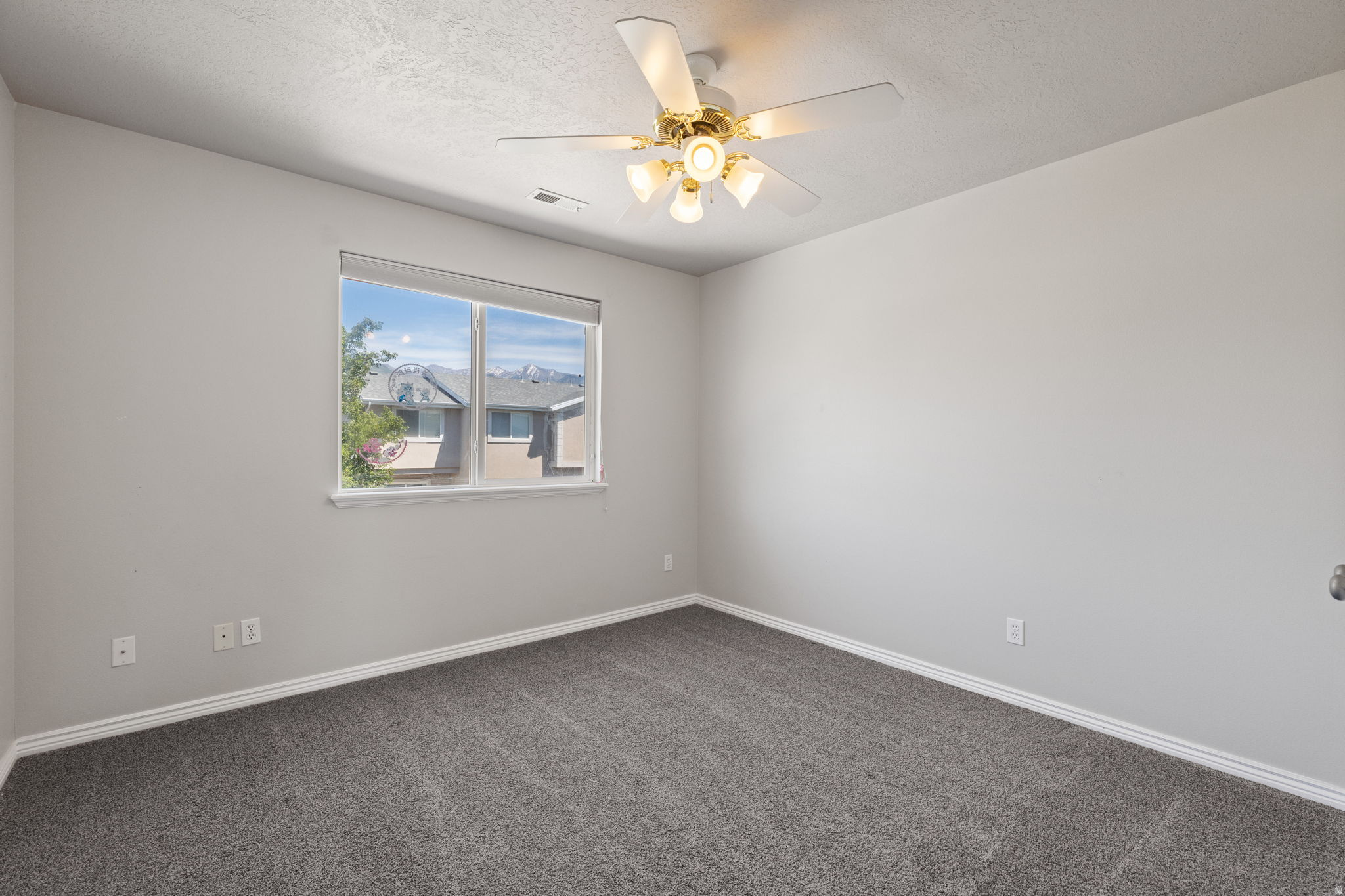 EVERGREEN COURT - Residential