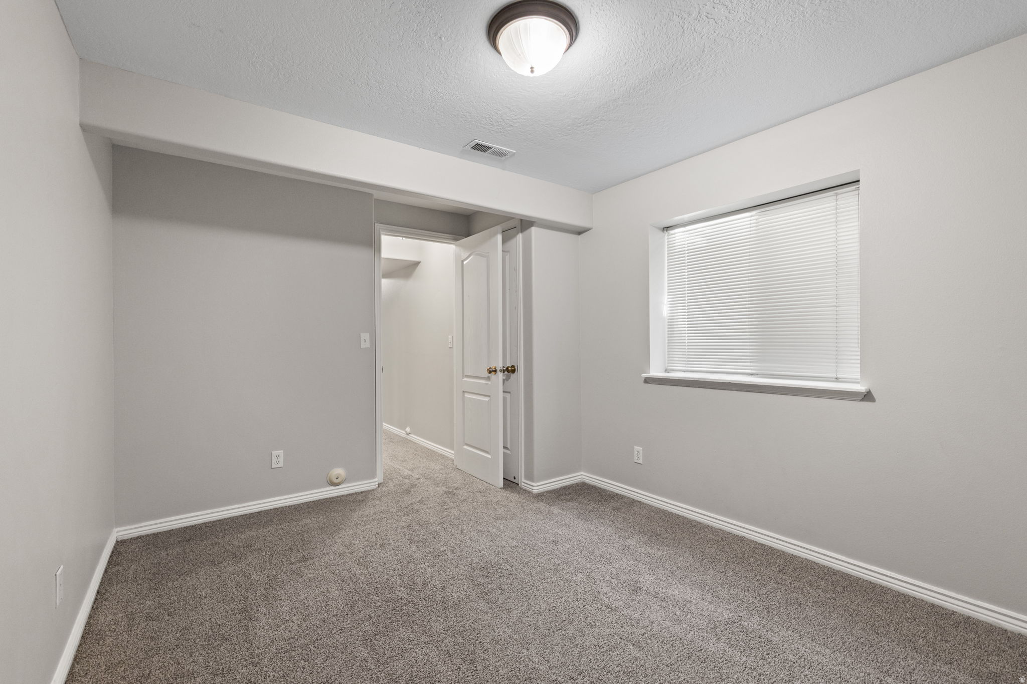 EVERGREEN COURT - Residential