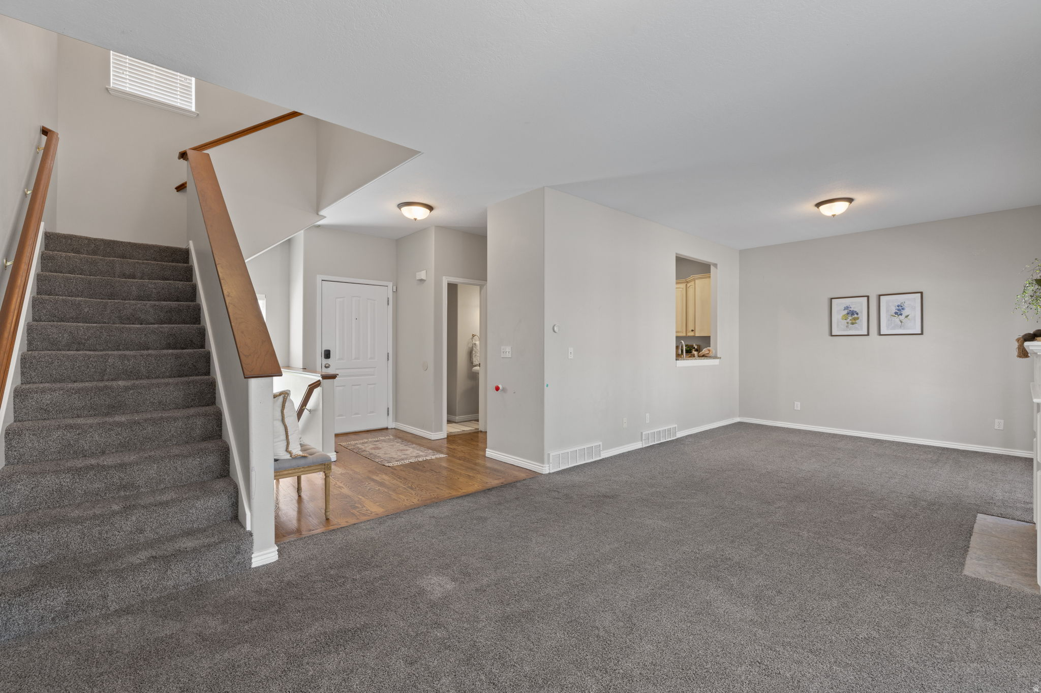 EVERGREEN COURT - Residential