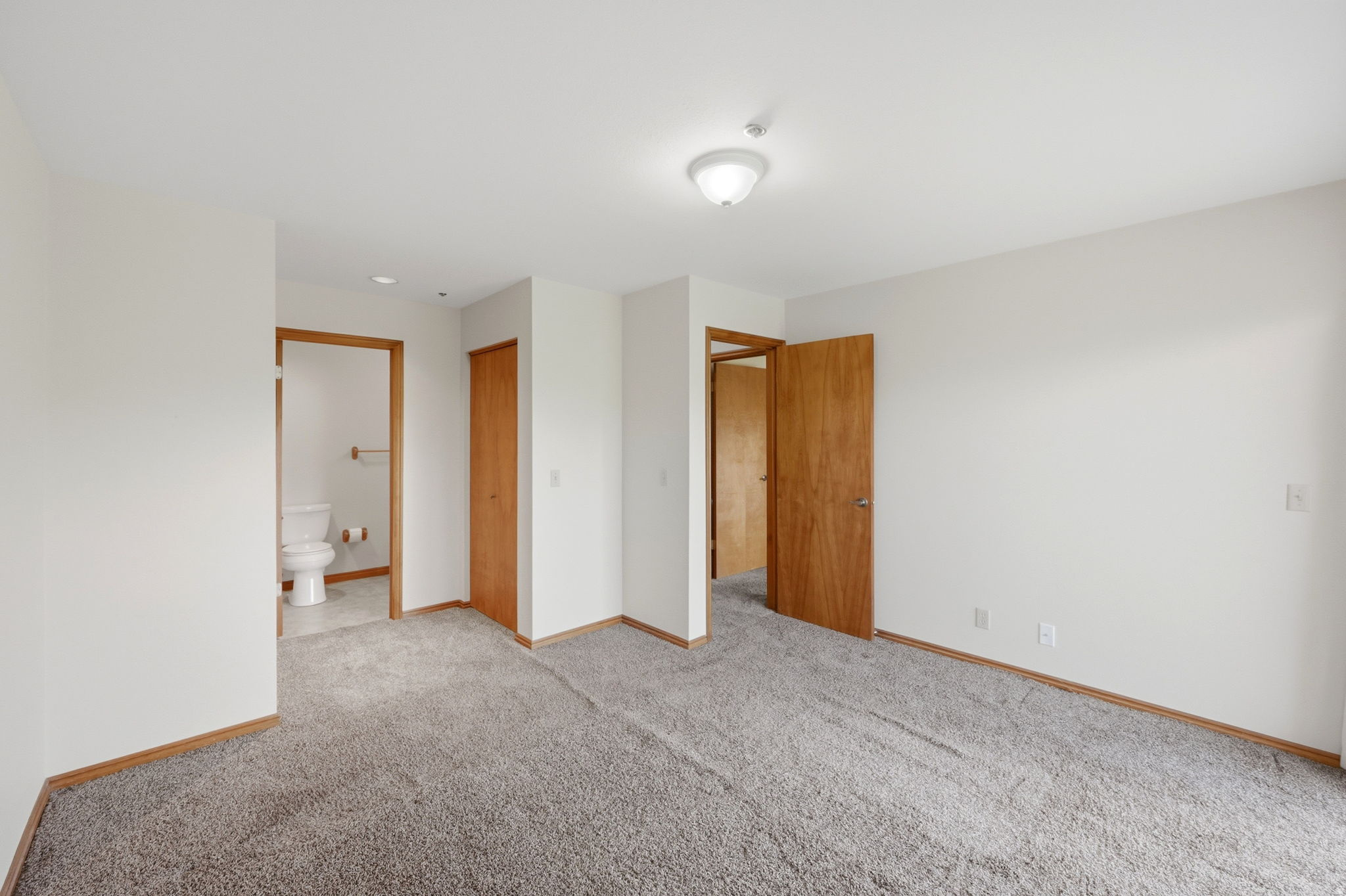 WINDRIFT II CONDOMINIUM - Residential