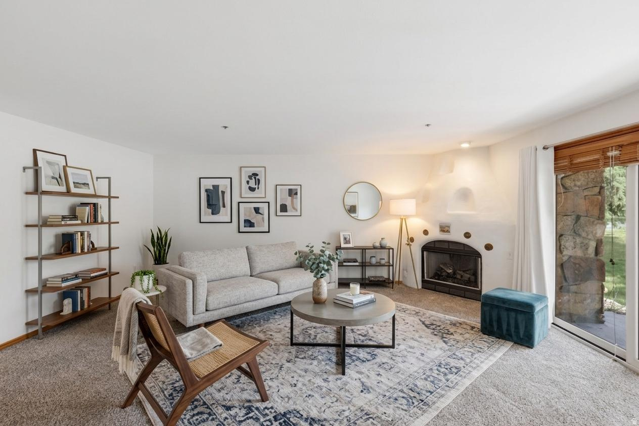 WINDRIFT II CONDOMINIUM - Residential