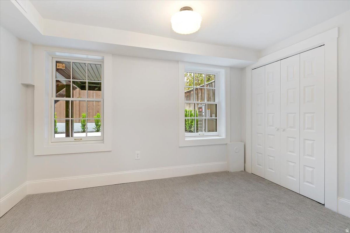 HAXTON PLACE - Residential