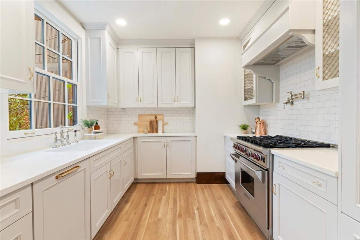 HAXTON PLACE - Residential