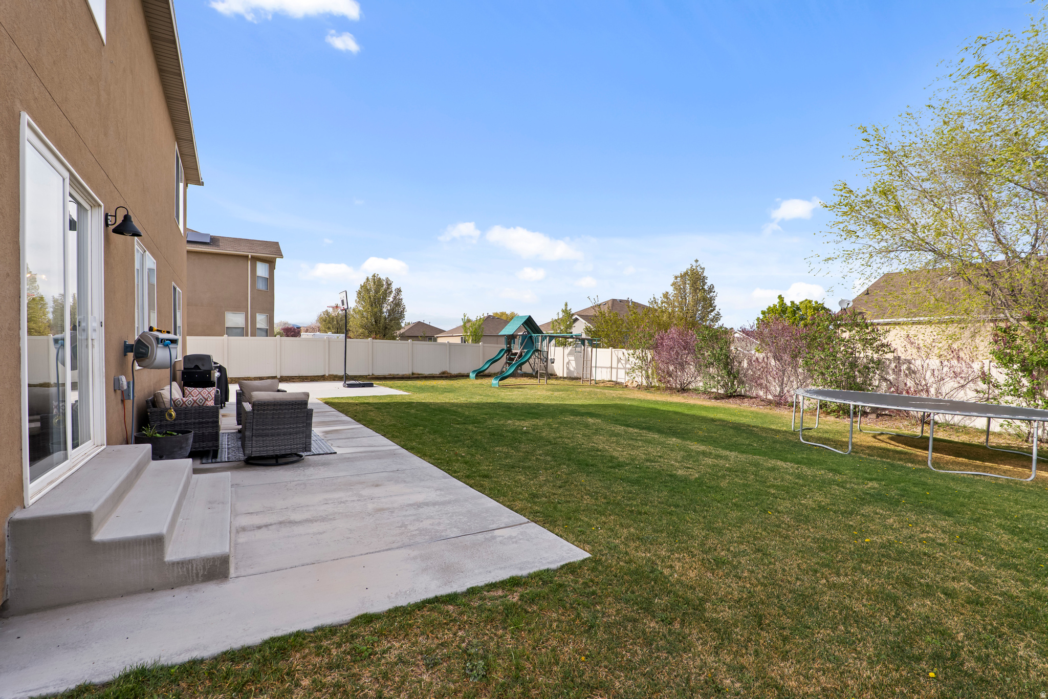HAMILTON FARMS - Residential