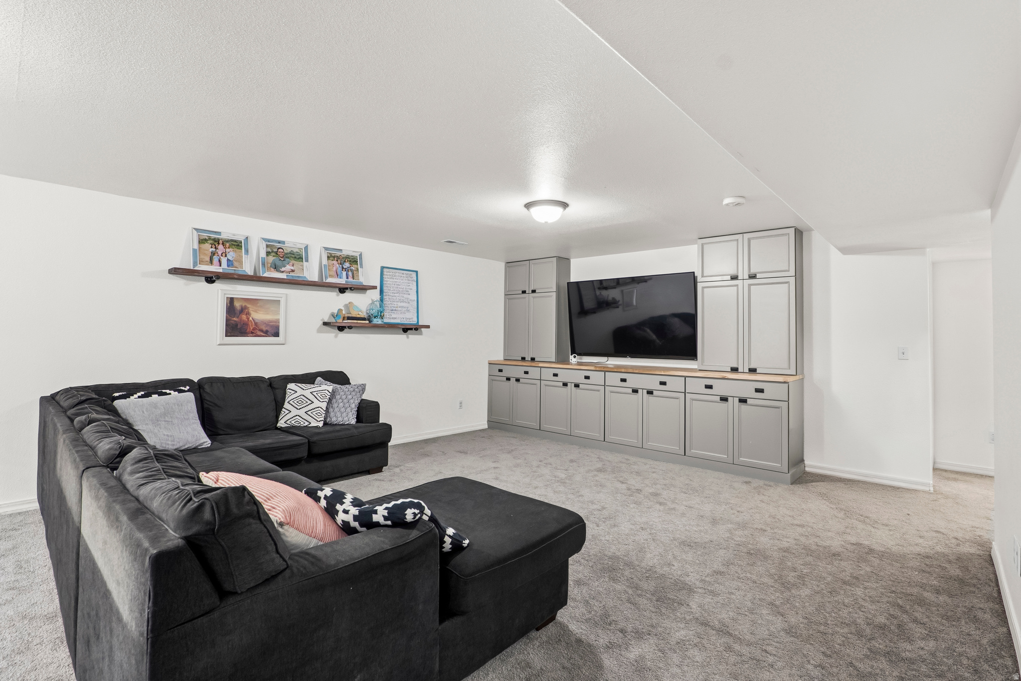 HAMILTON FARMS - Residential