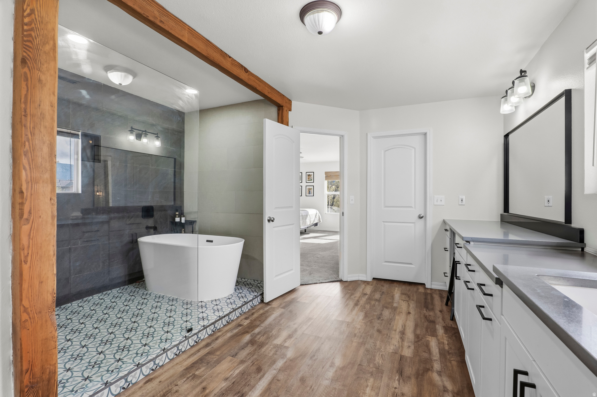 HAMILTON FARMS - Residential