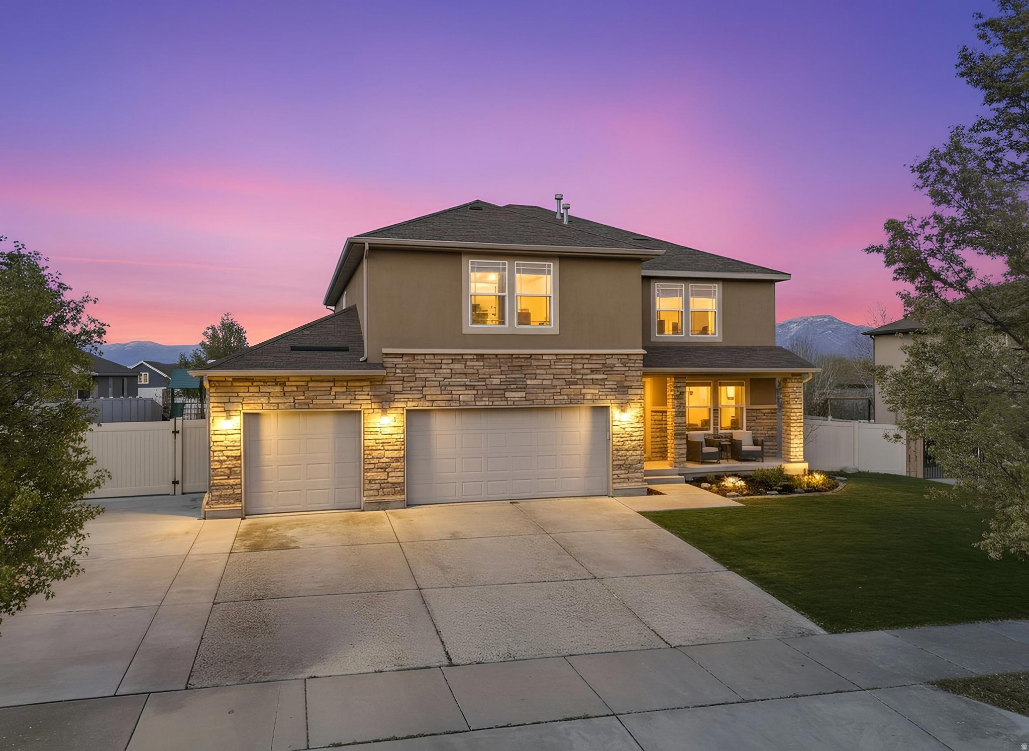 OPEN HOUSE this Saturday April 4th, 2026.  1:00-3:00 PM.  Don't miss this beautiful updated home!  Newly updated in 2019, you have a large custom kitchen with quartz countertops, extra cabinents, large island with cabinents and nice finishes throughout the home!   This home also has a large RV pad, extra parking, large yard, hot tub hookups, No HOA, radon system, and very nice garage storage cabinents.  The Elementary is also a block away making making or pick up fast with wider road through out this subdivision.  The house also has a Quiet Cool system through the whole house fan that helps the home cool and vent the home out. A feature the Sellers really have liked having.     Square footage figures are provided as a courtesy estimate only and were obtained from county records.  Buyer is advised to obtain an independent measurement.