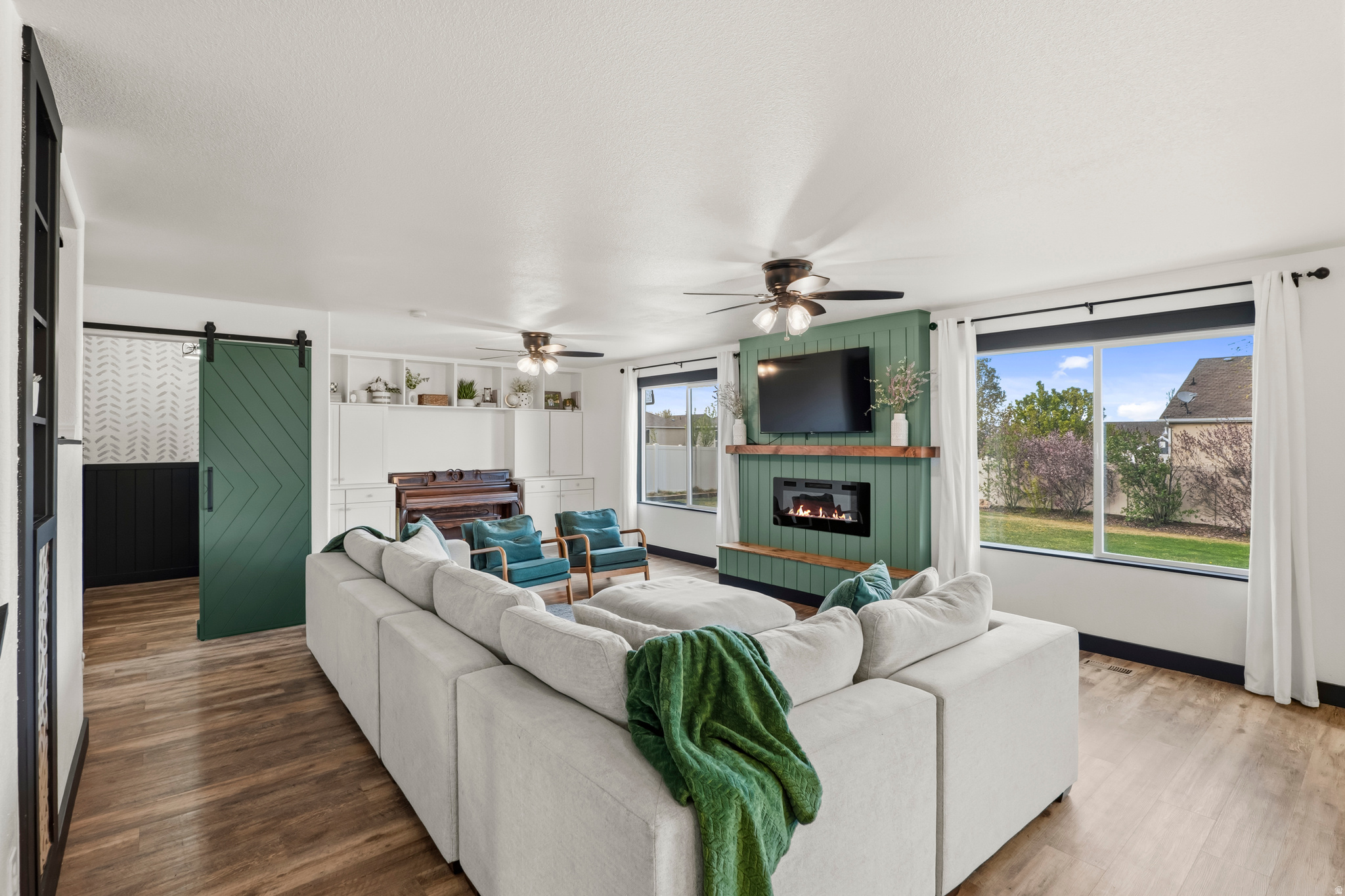 HAMILTON FARMS - Residential