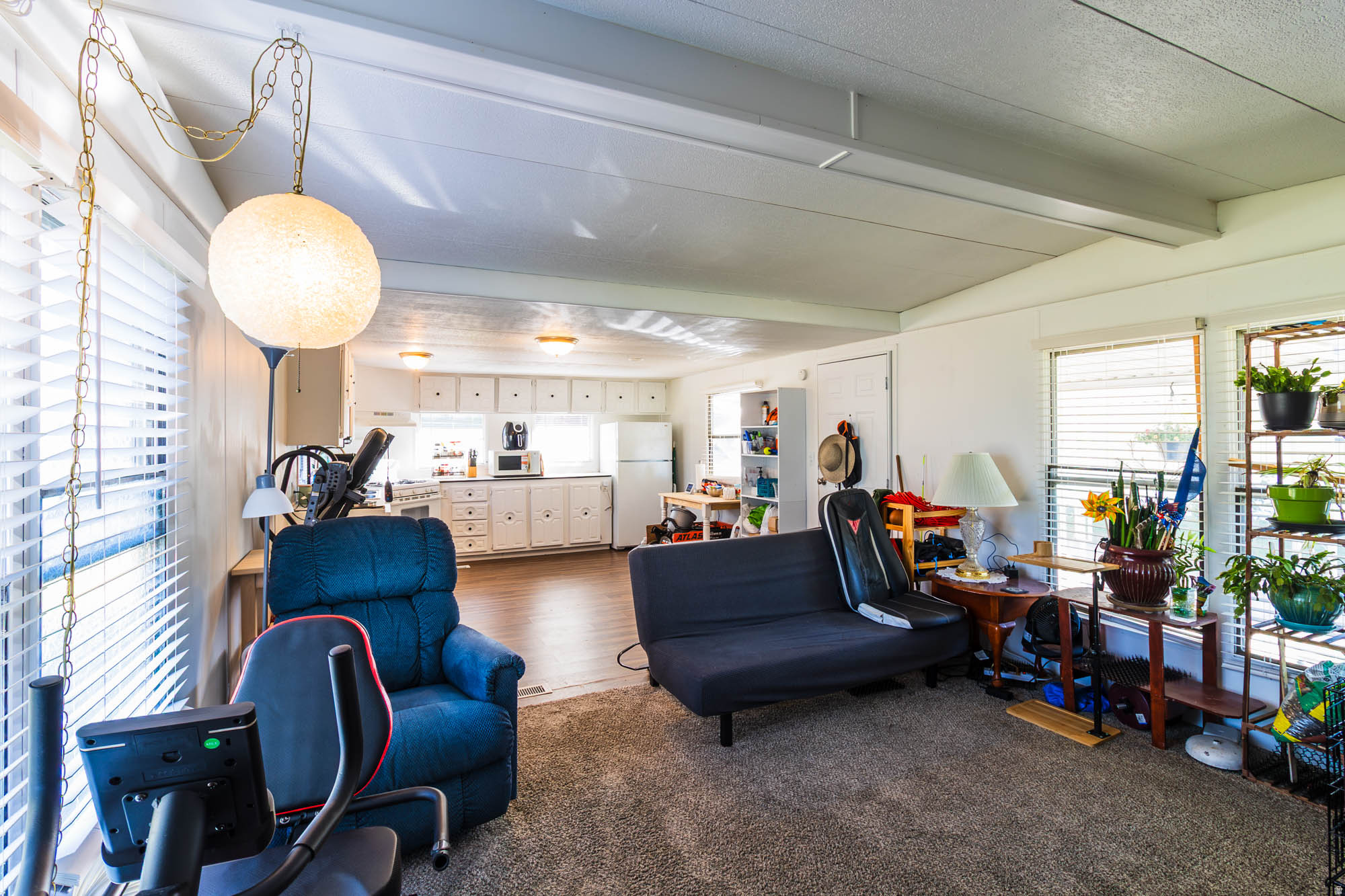 LAKEVIEW ESTATES - Residential