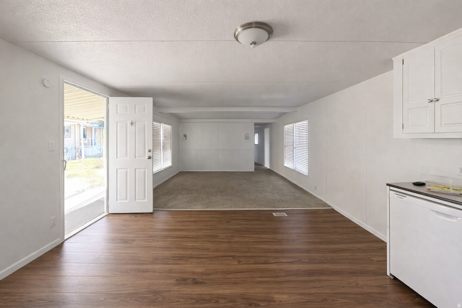 LAKEVIEW ESTATES - Residential