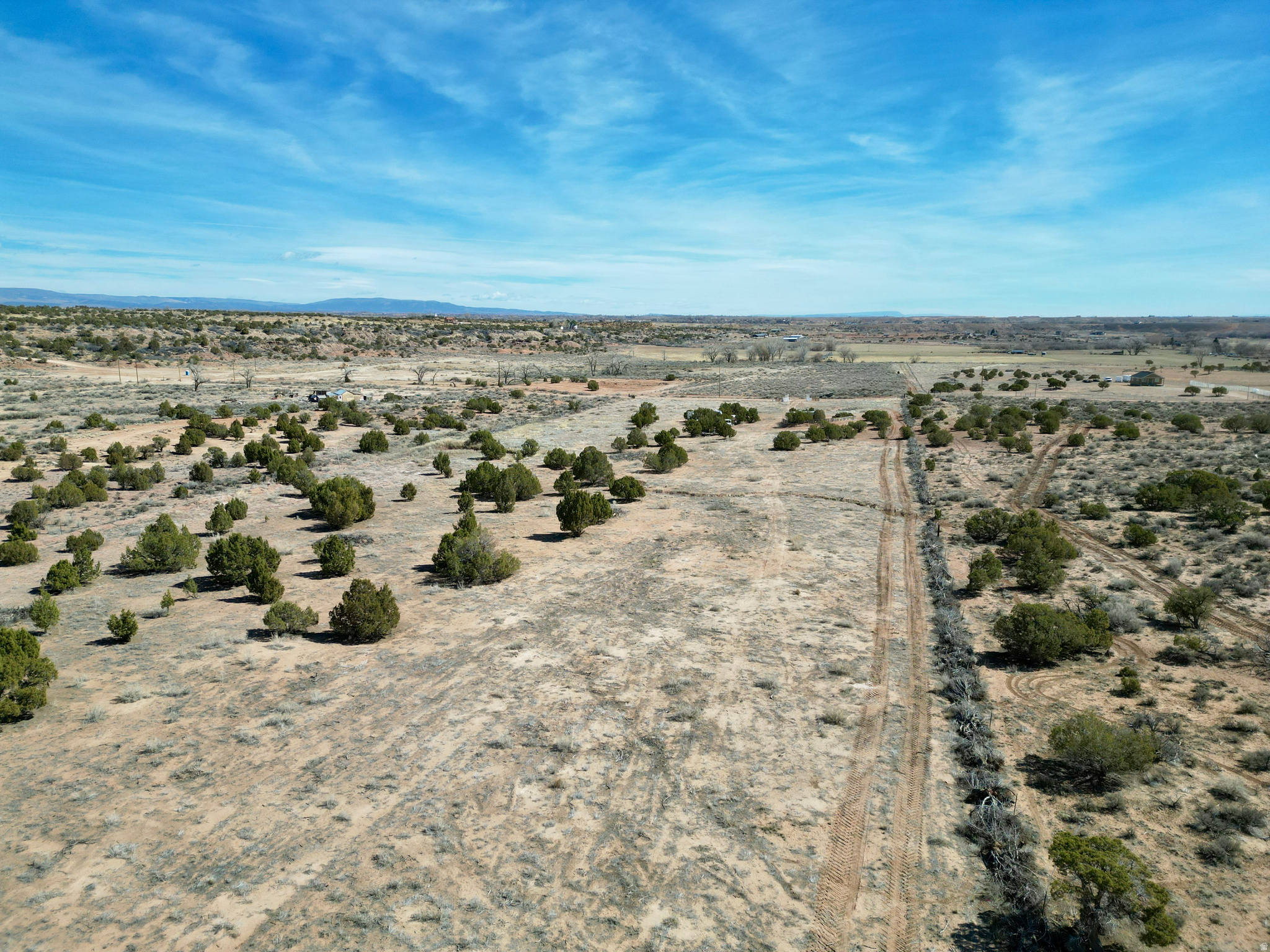 CEDAR VIEW - Land