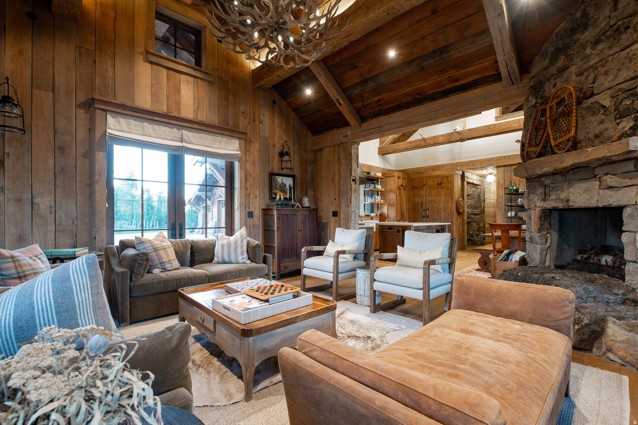 WOLF CREEK - Residential