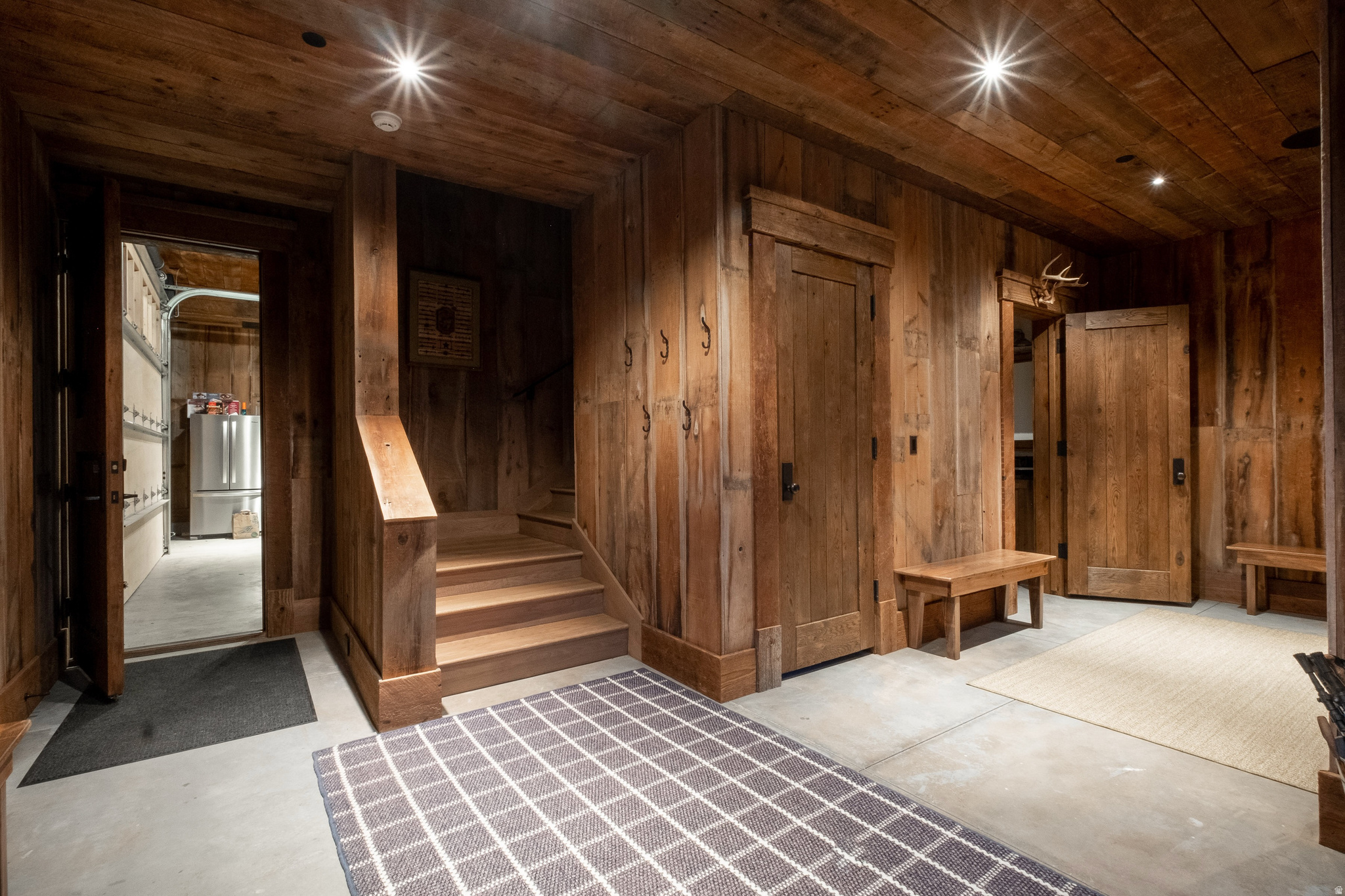 WOLF CREEK - Residential