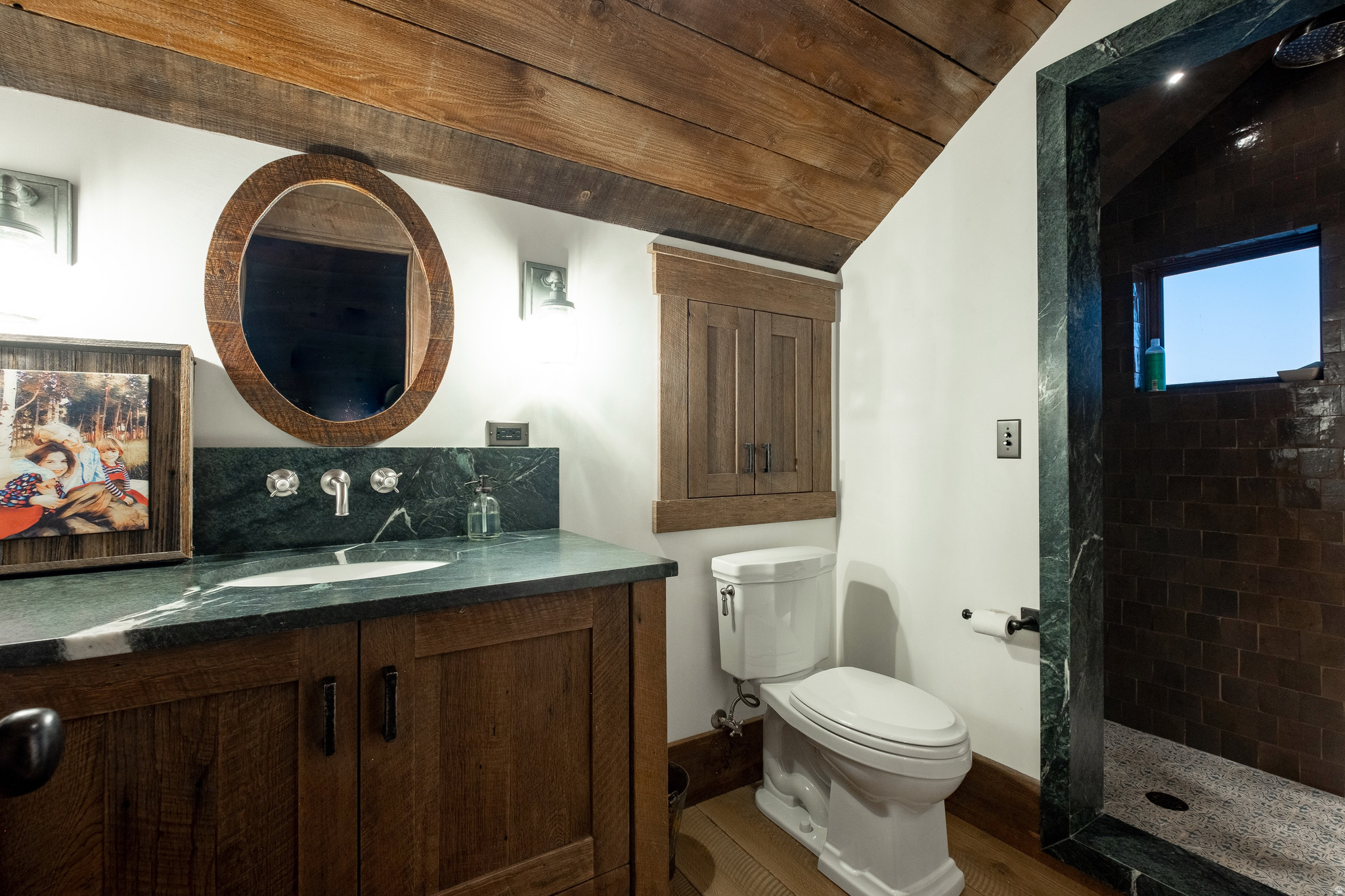 WOLF CREEK - Residential
