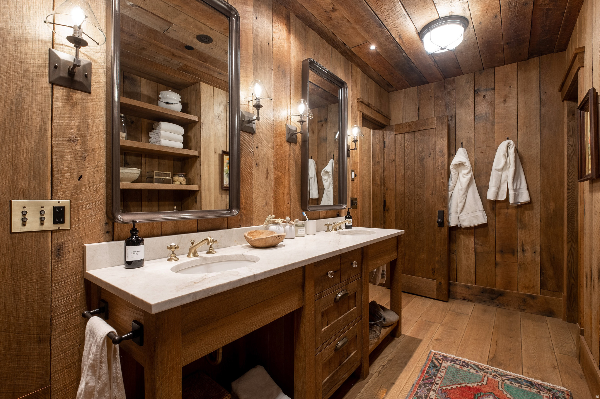WOLF CREEK - Residential