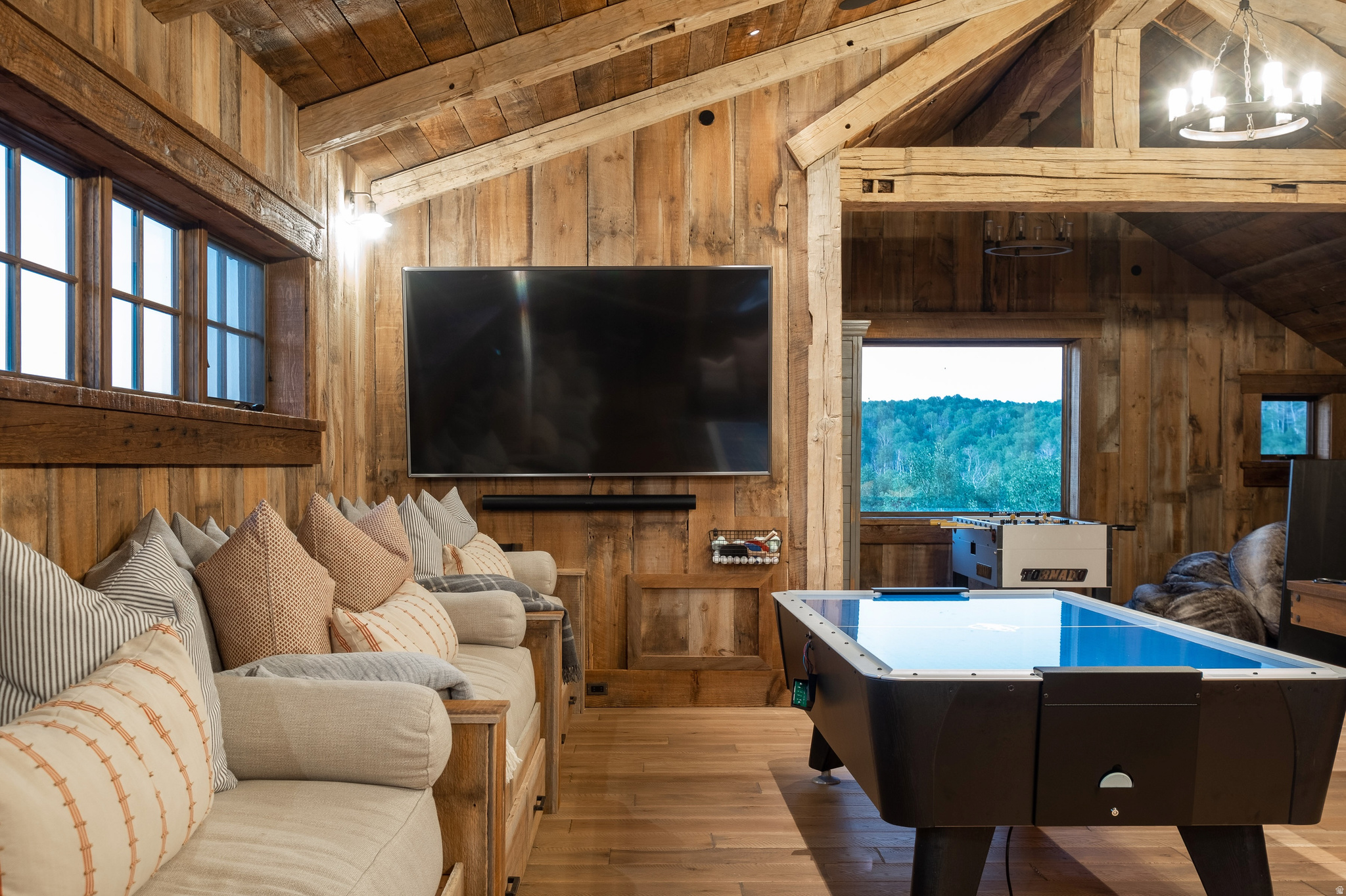 WOLF CREEK - Residential